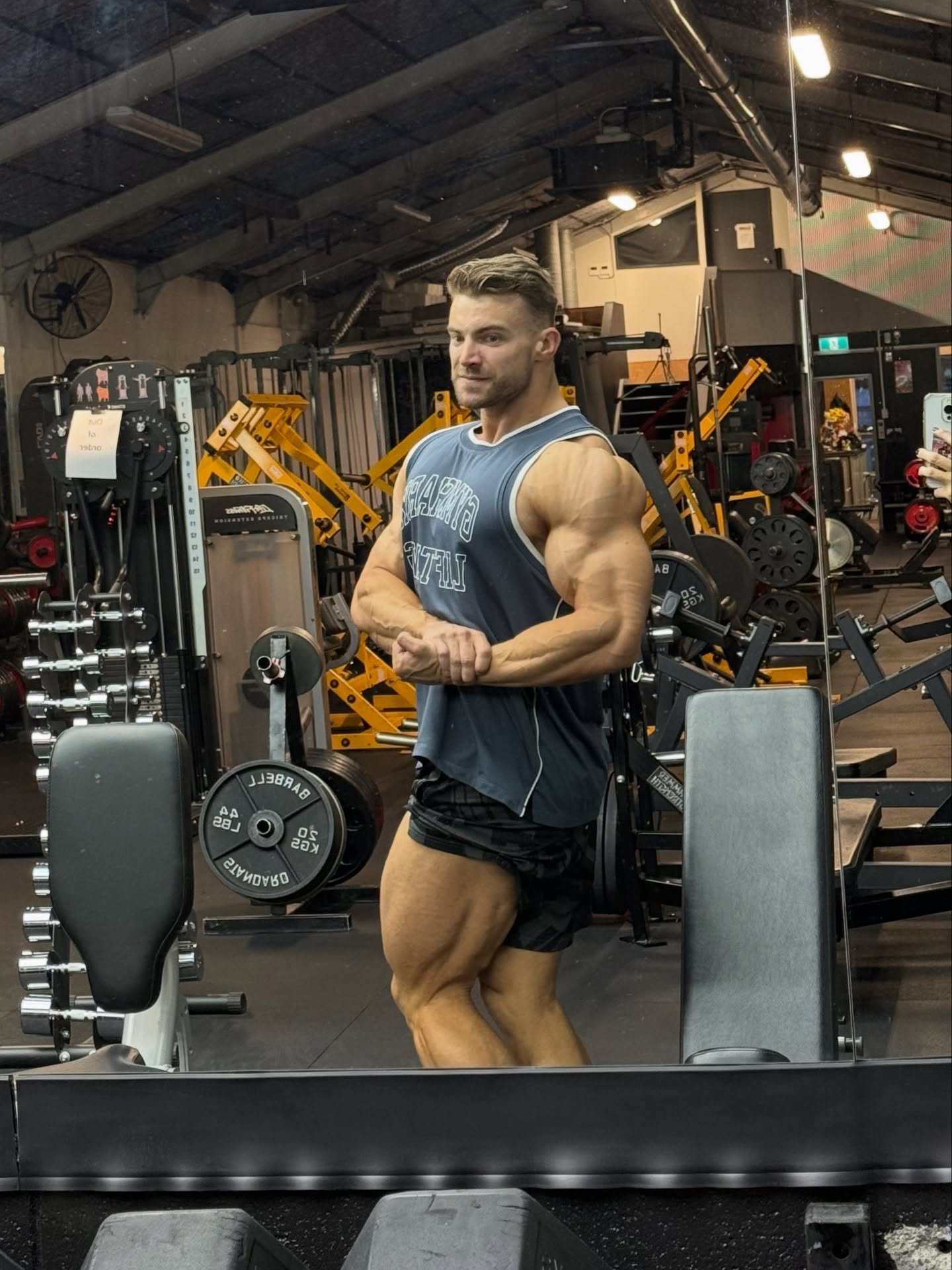 Post comp food, friends and fullness 💪🏼