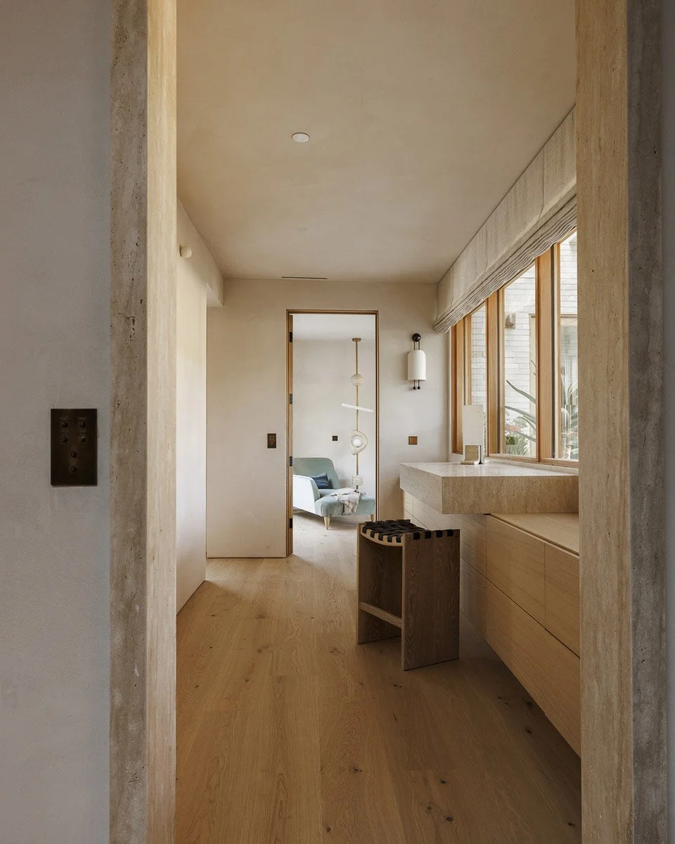 12128 Viewcrest Road - virtuallyherestudios.com - virtuallyherestudios.com-72_web.jpg