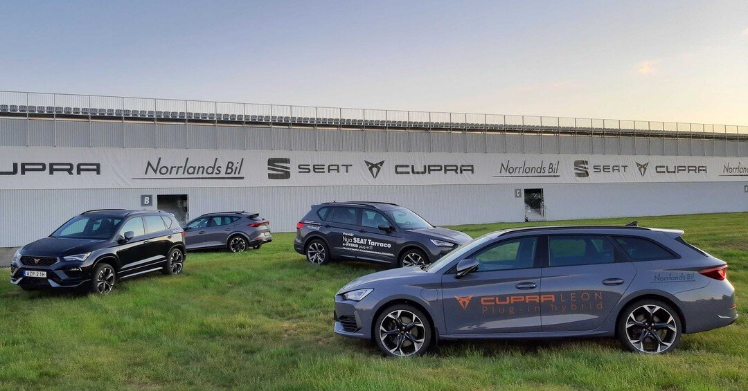 A massive thanks 🙏🏻 to Norrlands Bil for kitting us up with awesome @cupra_officials 🤩 to transport the team between the #STCC #TCRScandinavia races at @drivecenterarena and the Lule&aring; Airport. ✈️ #PWRacing #CUPRA