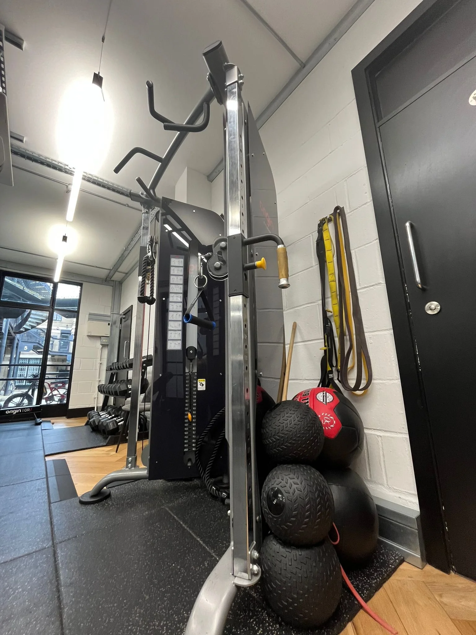 Cable machine and functional training equipment — Oryan Fitness Islington