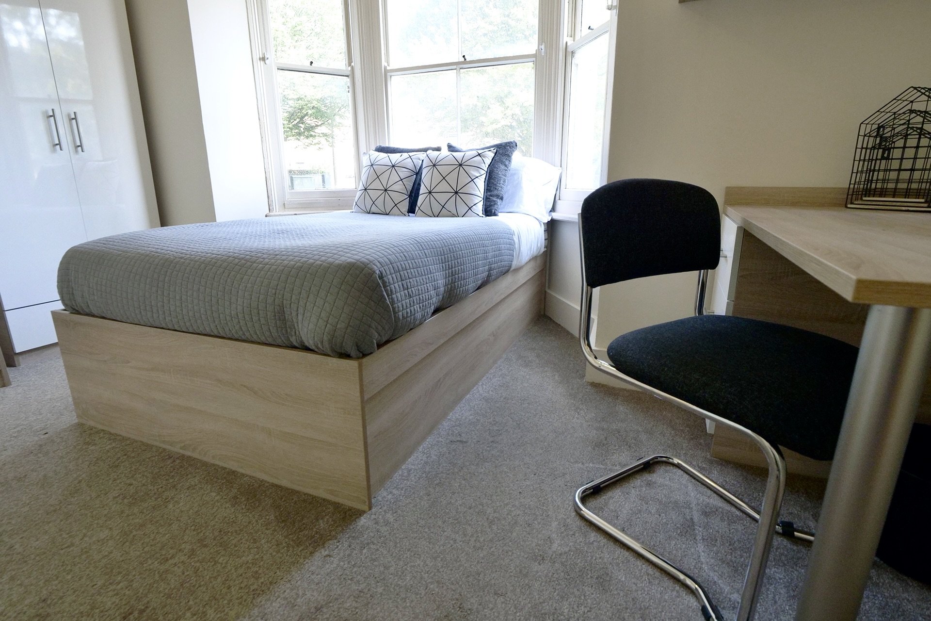 2-student-accommodation-cambridge-6-beaconsfield-terrace (6).jpg