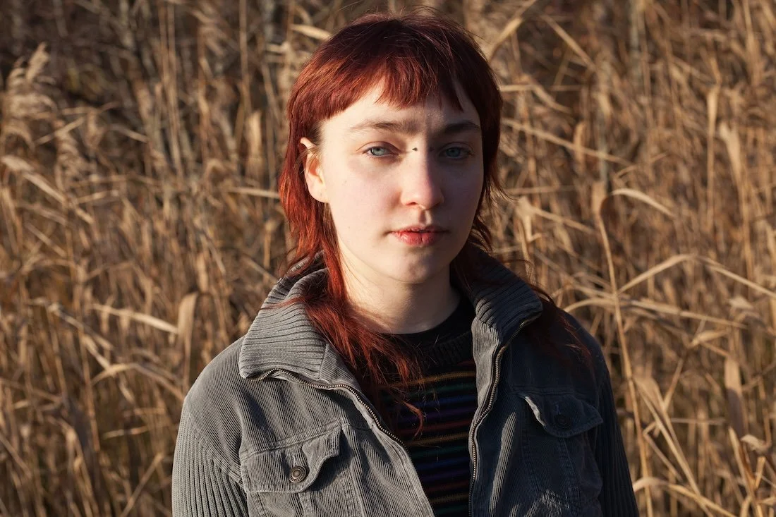  Ruby M. Lichtenberg  2025_Tempo ist kein Taschentuch (Theater), Rolle: Reisende, Text &amp; Regie: Caspar Schüchner,&nbsp;Seedy Touray, Bühne:&nbsp;Carlotta Monty Meyer, Theater: P14-Volksbühne, P14-Leitung:&nbsp;Vanessa Unzalu Troya  2025_Soko Pots