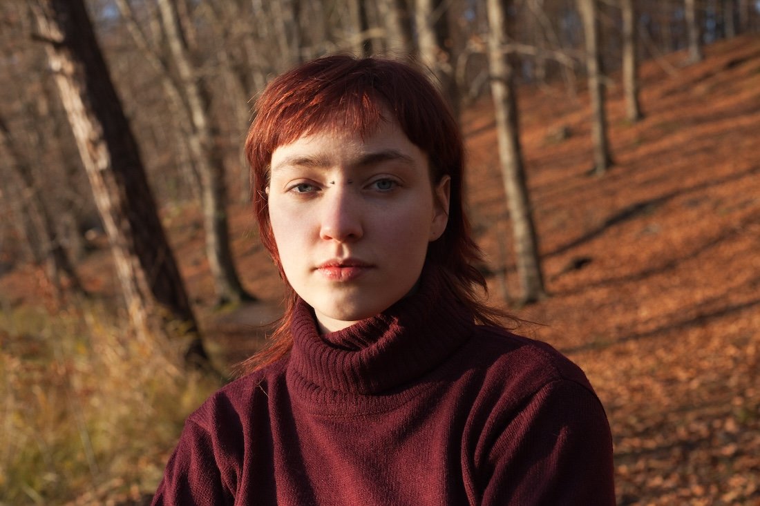  Ruby M. Lichtenberg  2025_Tempo ist kein Taschentuch (Theater), Rolle: Reisende, Text &amp; Regie: Caspar Schüchner,&nbsp;Seedy Touray, Bühne:&nbsp;Carlotta Monty Meyer, Theater: P14-Volksbühne, P14-Leitung:&nbsp;Vanessa Unzalu Troya  2025_Soko Pots