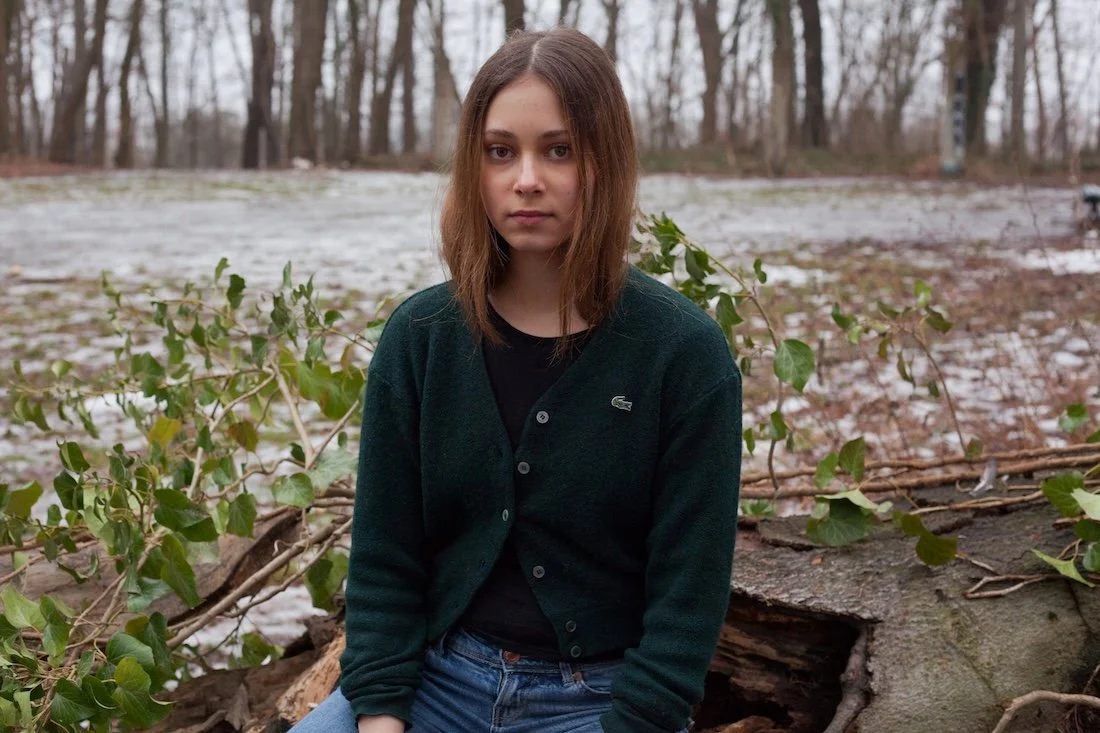  Mathilda T.  2023_Neuer Wind im Alten Land (TV-Serie), Folge: Beke wirbelt auf (AT), Rolle: Laila, Regie: Esther Gronenborn, Produktion: Real Film, Casting: Teresa Depenau   