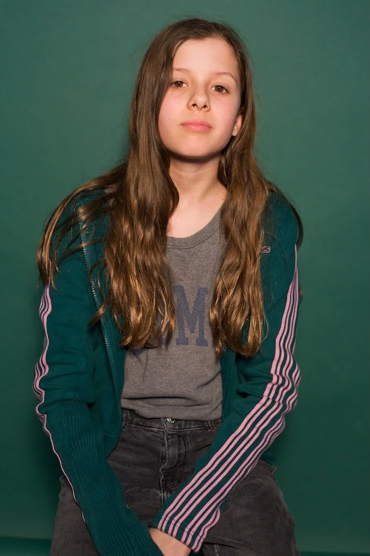  Noomi M.  seit 2022_Mitglied: Stagecoach-Schule  seit 2023_Mitglied im Mädchenchor Berlin   