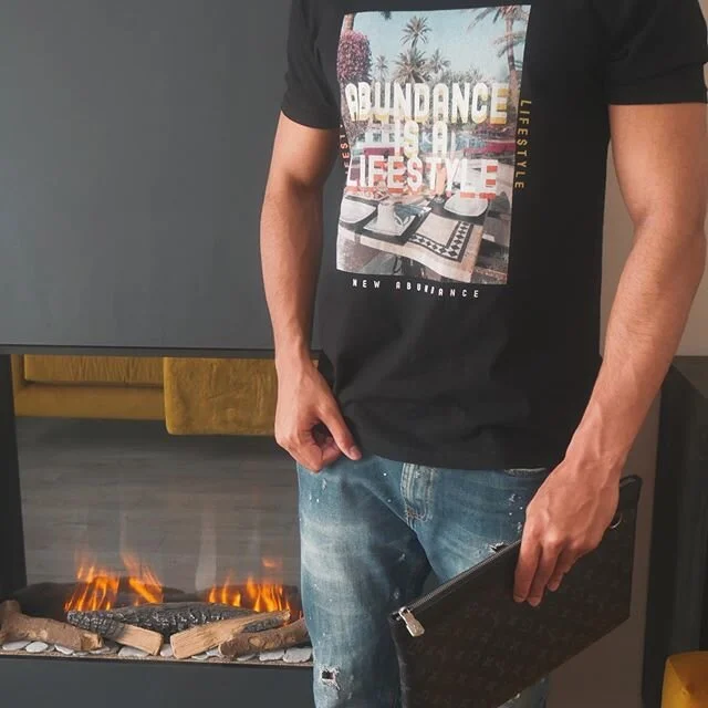 Bringing you the HEAT this Summer 💧🤩
-
Abundance Lifestyle Tees - Online Now 🌍
-
#luxury #abundance #healthiswealth #clothing #drip #fashion #londonfashion #ukfashion #stepcorrectuk #comingsoon #newbrand #entrepreneur #london #abundant #designer #