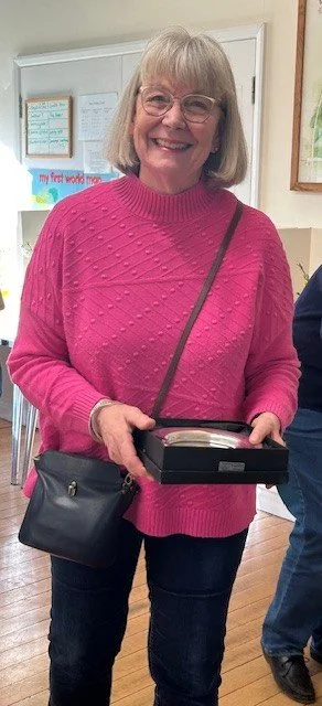 Gillian Hollis winning Graham Clarke Daffodil Plate