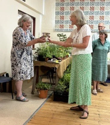 Presentation of the Dahlia Cup