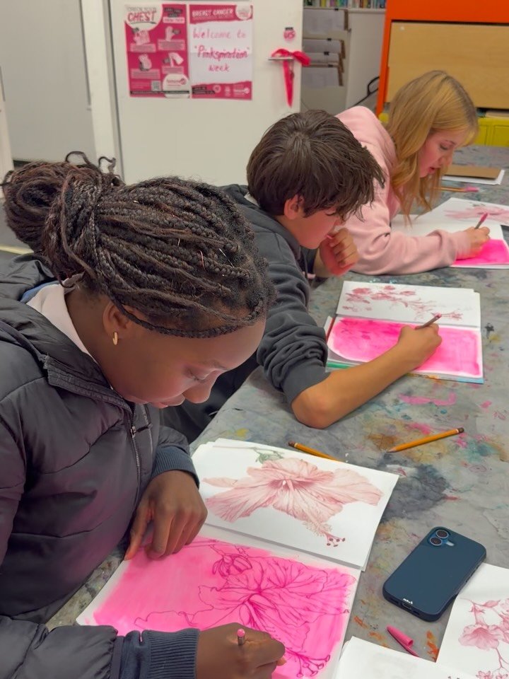 More than just art!

A mix of local schools, new friendships, endless chatter and so much creativity!

Love seeing how art brings these teenagers together, and how they&rsquo;ve thrown themselves into our Pinkspiration Project for @tenovuscancer Scro
