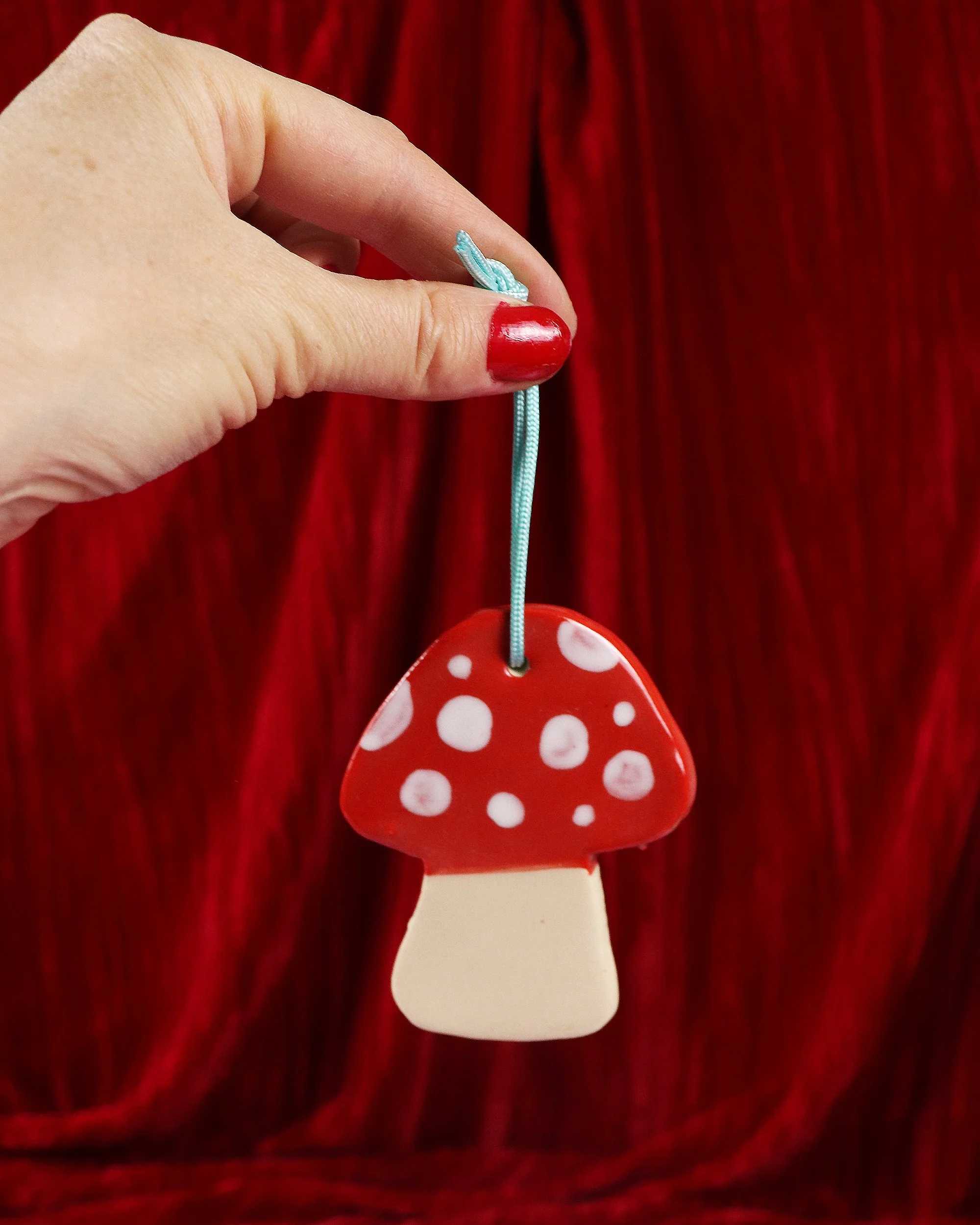 mushroom ornament.jpg