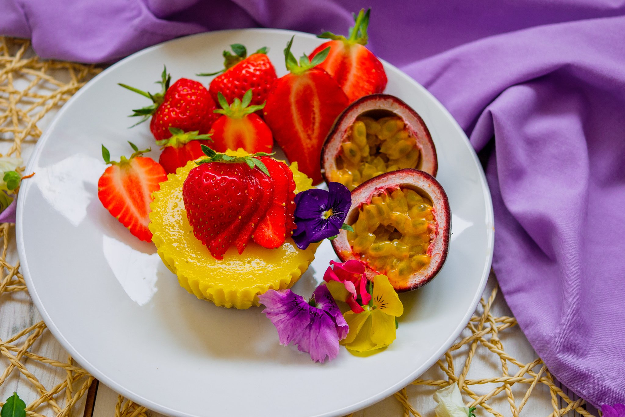 gluten and dairy free fruit tart by kam sokhi allergy chef 