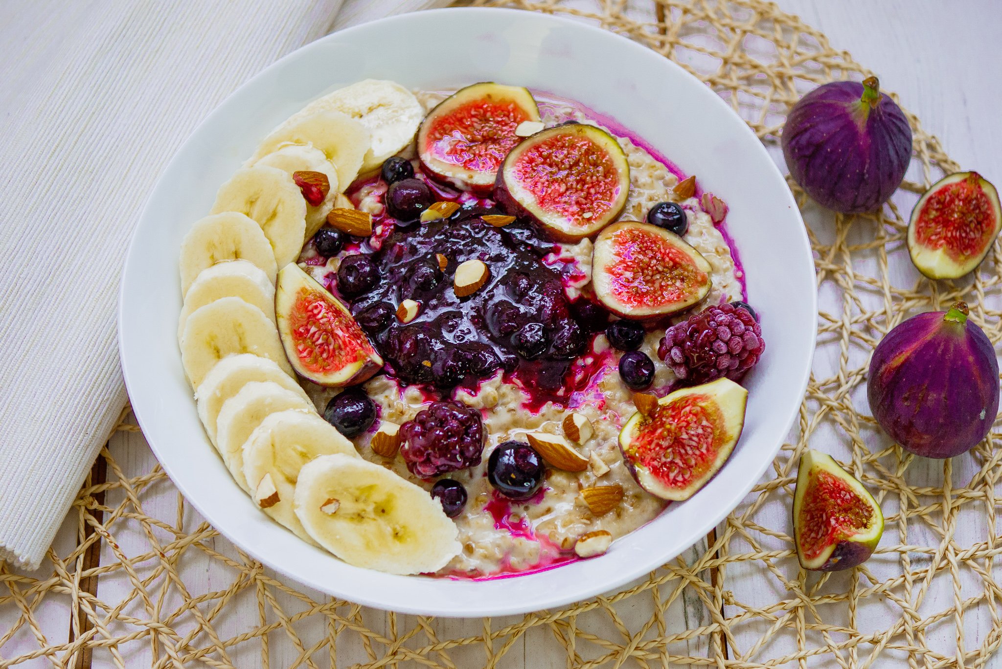 blueberry porridge with figs by kam sokhi allergy chef 