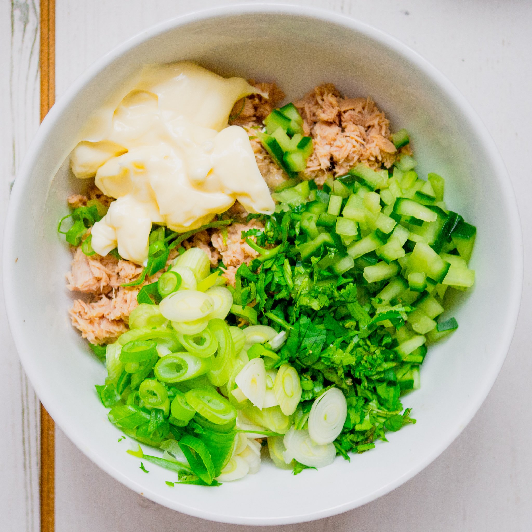  prawn and avocado salad by kam sokhi mind body &amp; eating coach