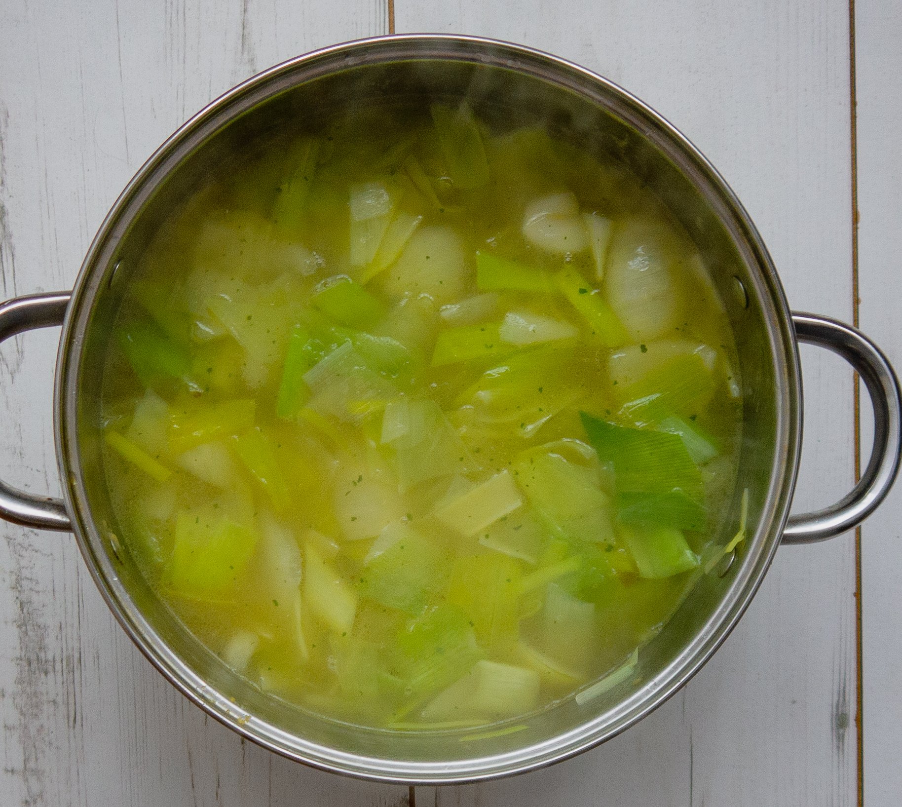 leek and potato soup vegan by  kam sokhi allergy chef 