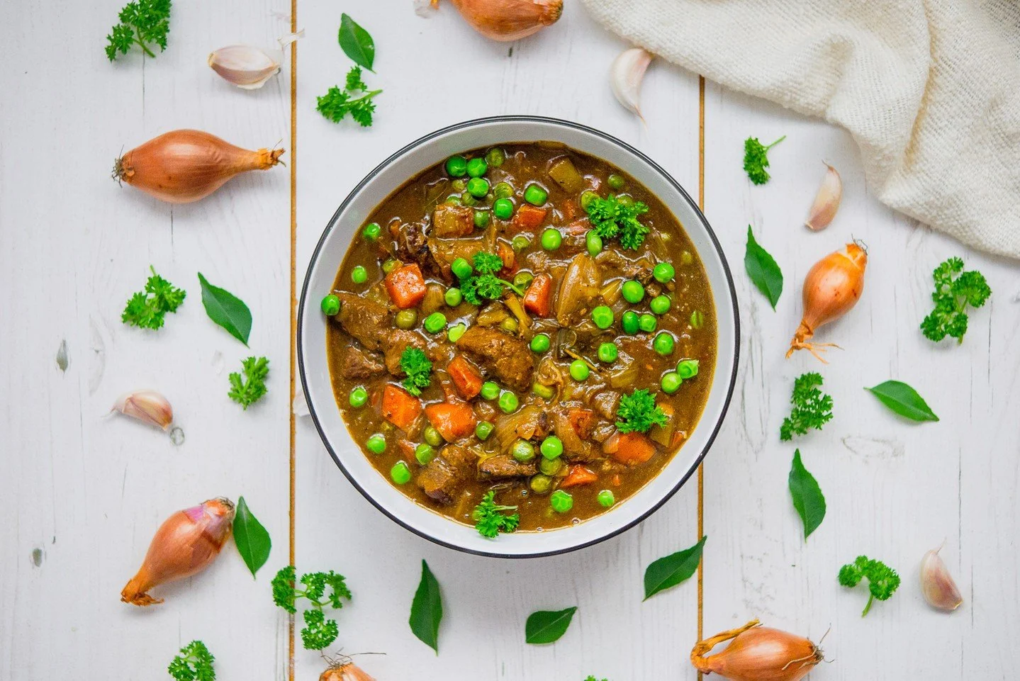 𝐁𝐞𝐞𝐟 𝐒𝐭𝐞𝐰 𝐑𝐞𝐜𝐢𝐩𝐞 (𝐍𝐢𝐠𝐡𝐭𝐬𝐡𝐚𝐝𝐞-𝐅𝐫𝐞𝐞)
GLUTEN FREE II DAIRY FREE II NIGHTSHADE FREE II EGG FREE II FISH FREE II SHELLFISH FREE II NUT FREE II SESAME FREE II SOY FREE 

This easy beef stew recipe has a spicy, bold twist. It&rsq