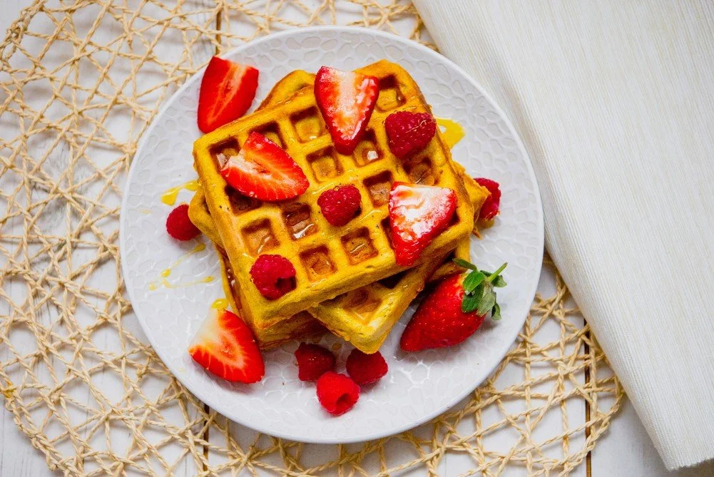 𝐕𝐞𝐠𝐚𝐧 𝐰𝐚𝐟𝐟𝐥𝐞𝐬

DAIRY FREE II GLUTEN FREE II SOY FREE II VEGAN II NUT FREE II SESAME FREE

Start your day off right with these mouthwatering vegan, gluten-free waffles! 🌱🥞 They're so delicious, you won't even miss the dairy, gluten, soy,