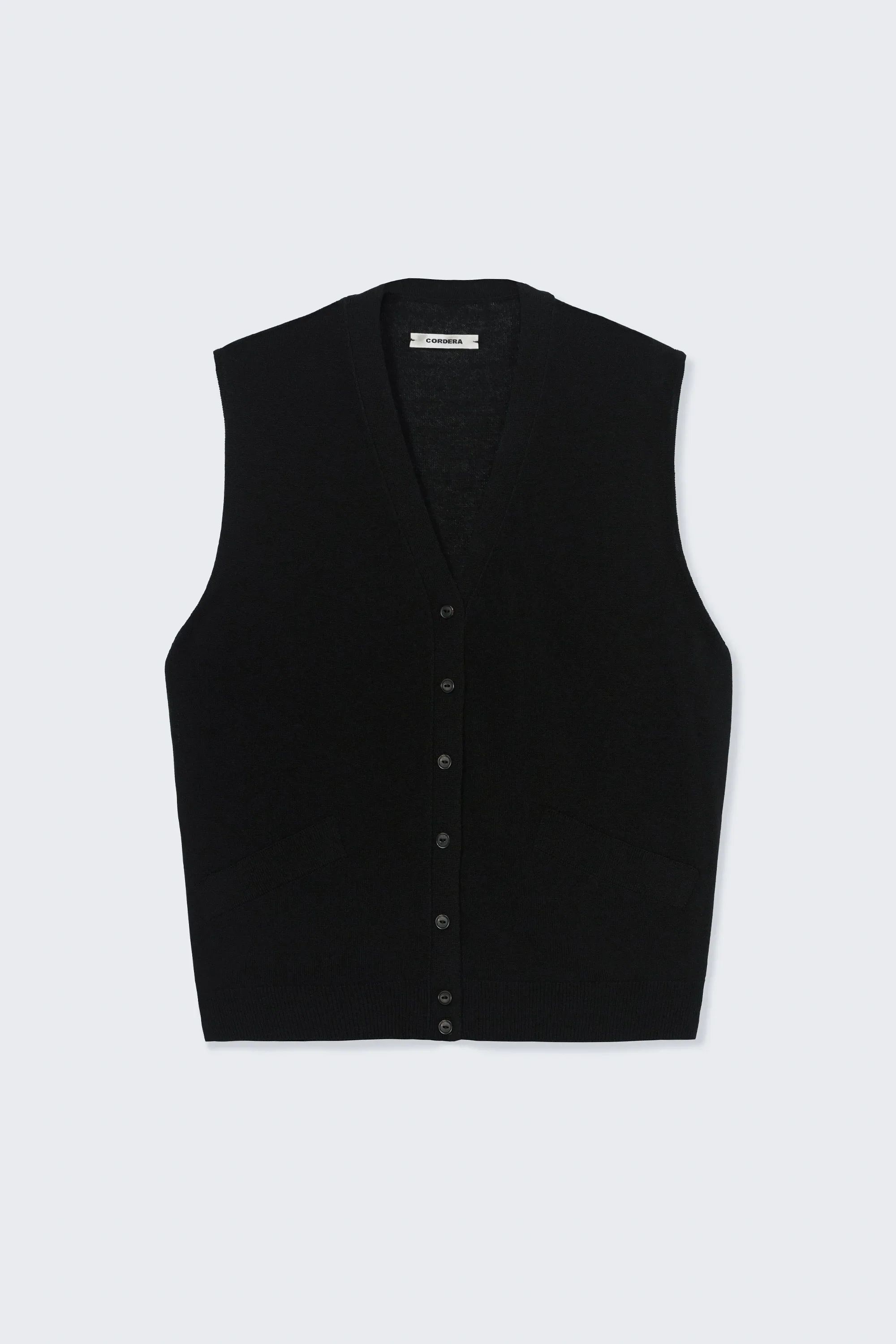 cordera-ss26-oversized-waistcoat-black-4.webp