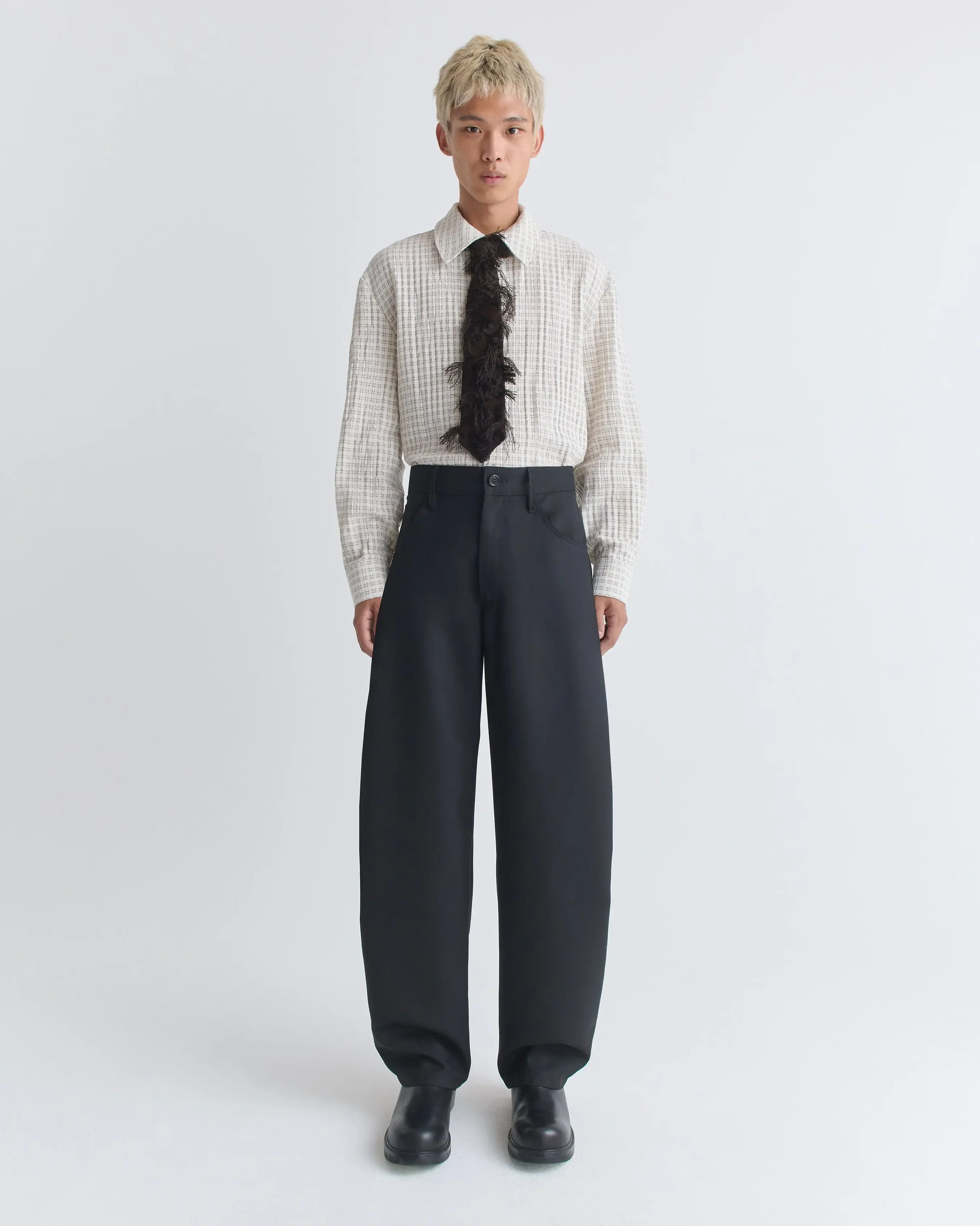 1478_15ec813494-27_gino_trouser_fine_black_wool_1374-large.webp