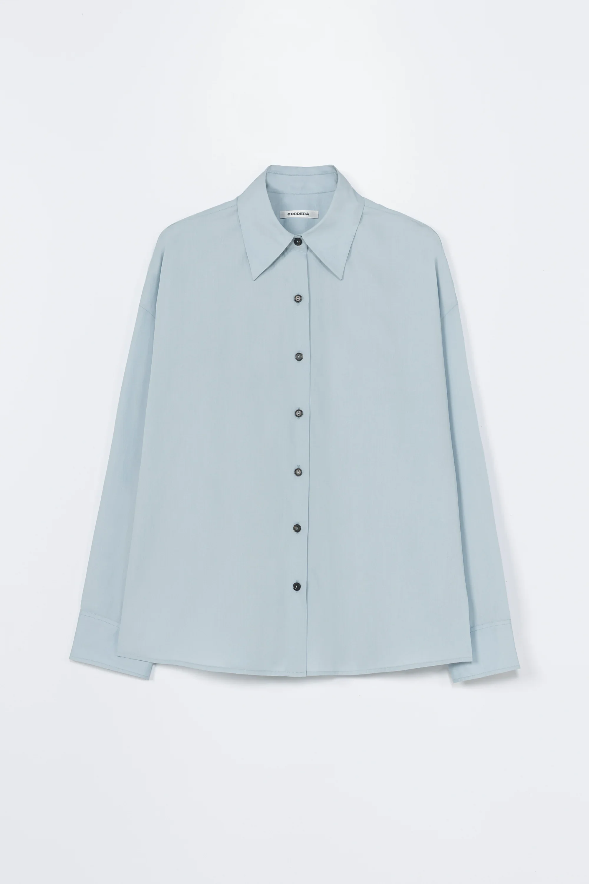 cordera-resort-26-oversized-shirt-baby-blue-4.webp