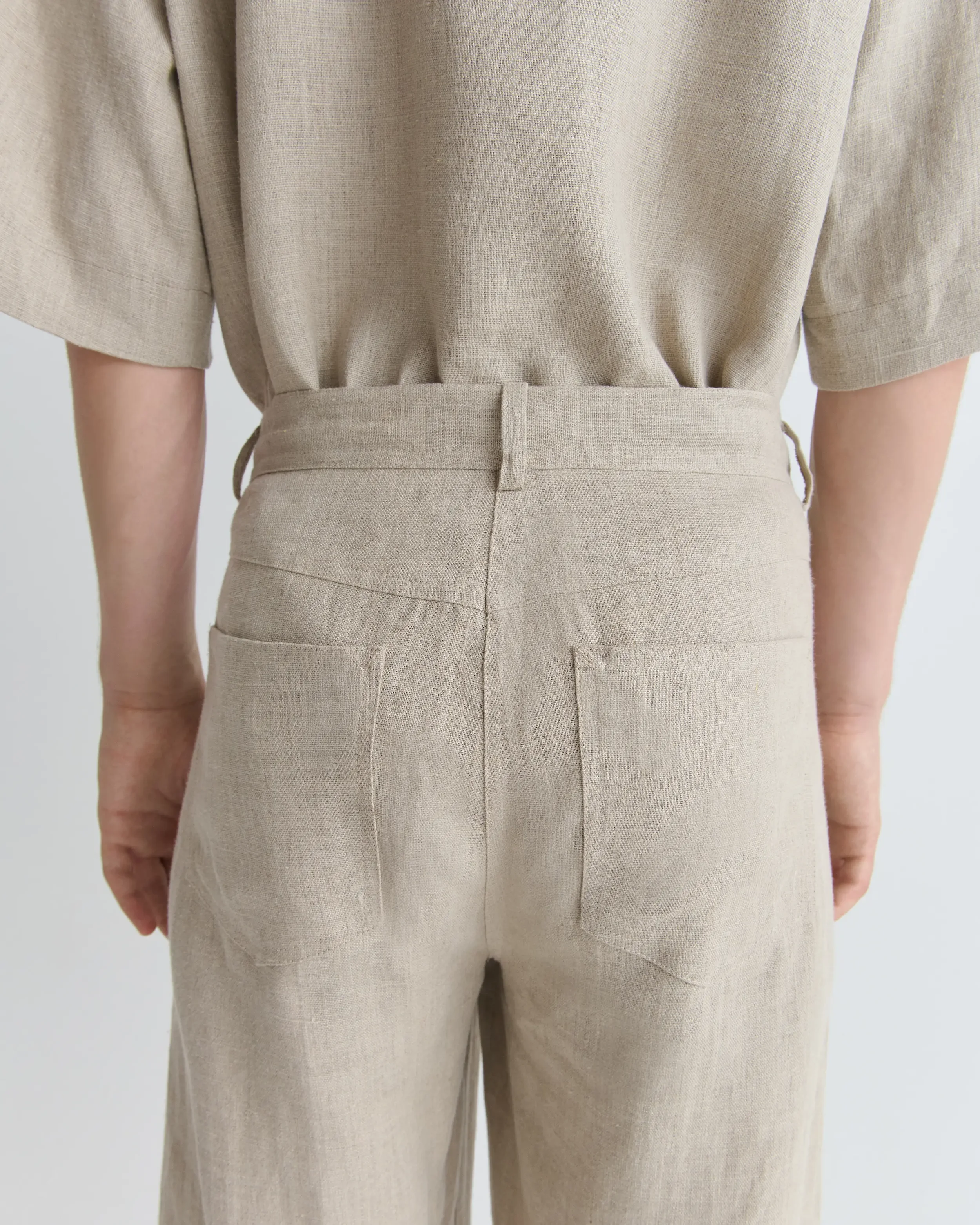 1488_f06a7b24a9-23_arno_trousers_beige_concrete_linen_1287-large.webp