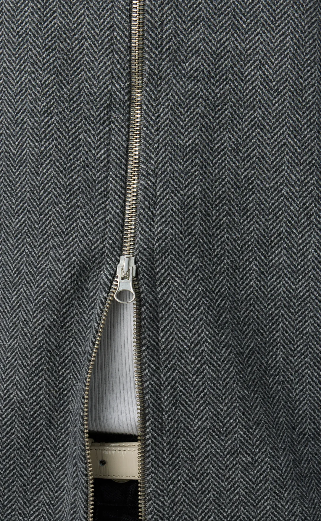 Leisure-Zip-Up_Grey-Herringbone_3656.webp