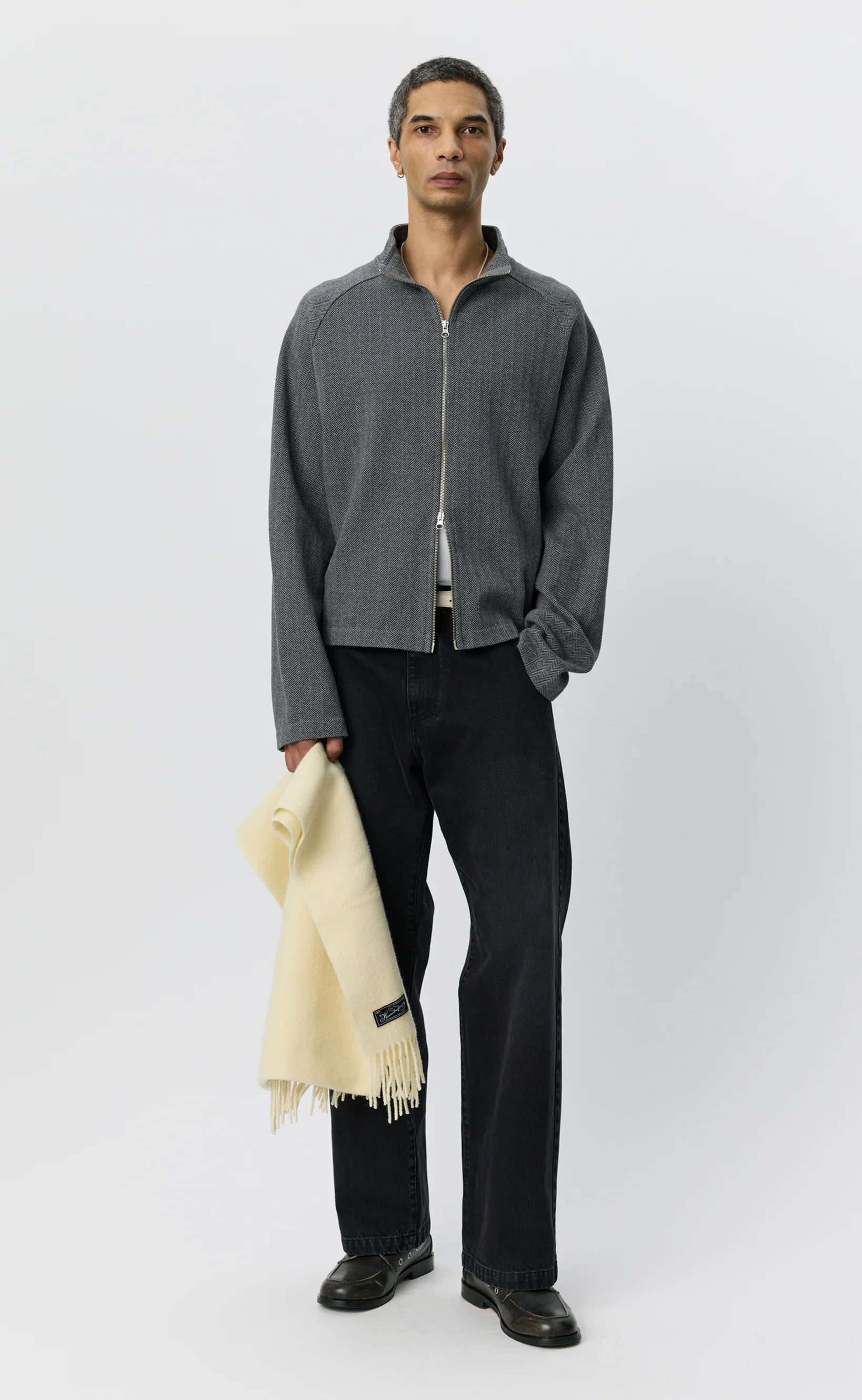 Leisure-Zip-Up_Grey-Herringbone_3624.webp