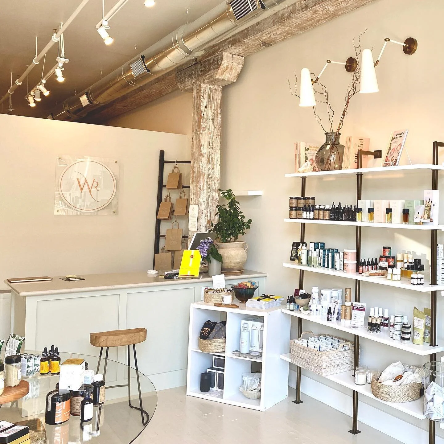 Loved working with a dear friend on the buildout of her vision for all things wellness. And now it&rsquo;s open! I had my first Glow IV Drip and highly recommend it. So much goodness in one spot! ☺️🌈✨ @wellroomcville