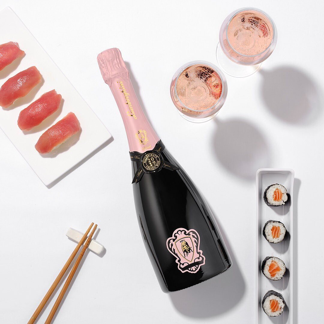 Celebrating every kind of love this season. The Ros&eacute; reflections of love, to him, to her , to us.
💕
100% Pinot Noir
Bouquet Intense and fragrant. #metodoclassico
.
,
.
,
*drink responsibly 
#lamborghiniwine #lamborghiniwines #lamborghiniwineo