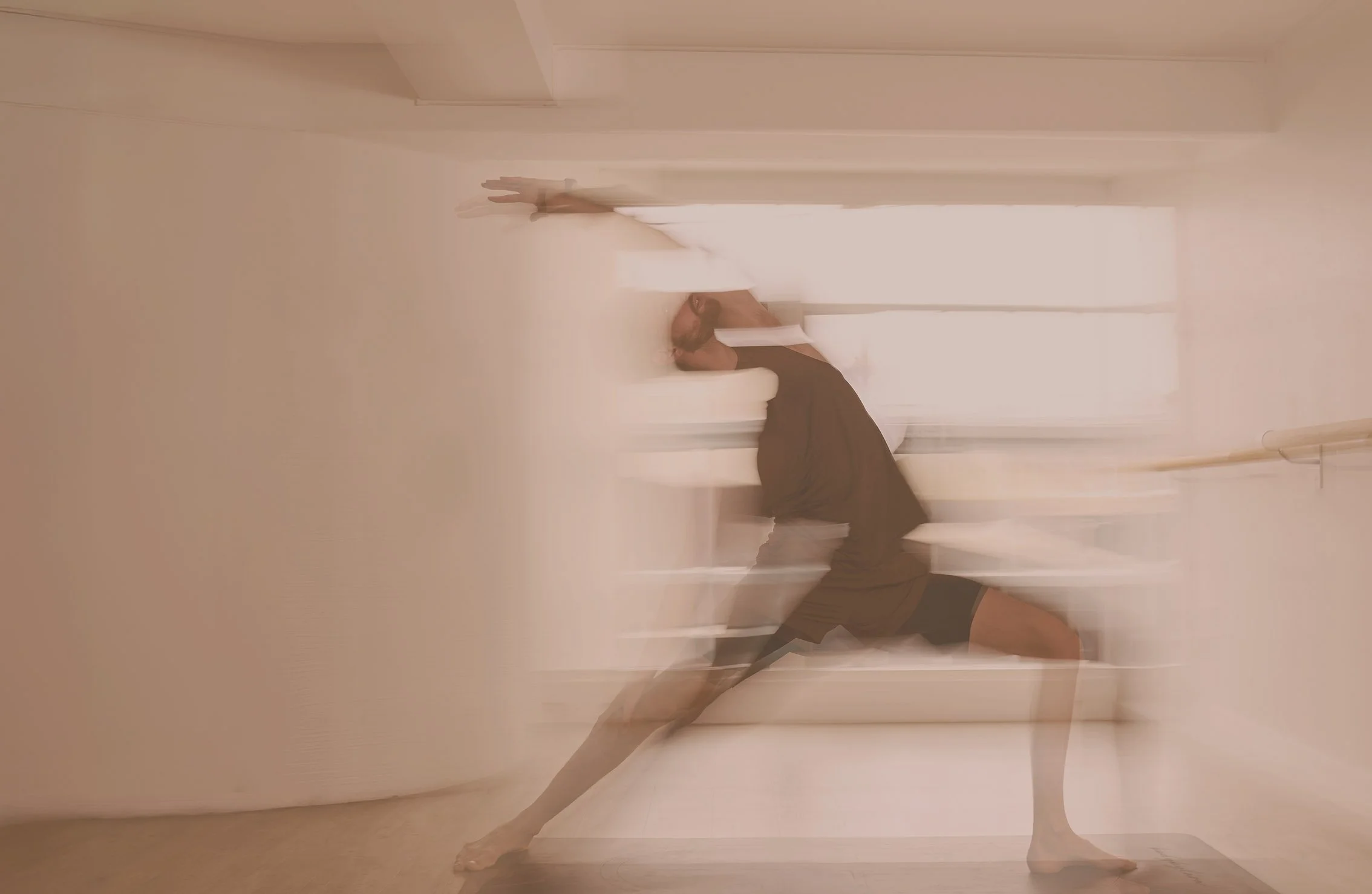 Lara_ 512b.jpg