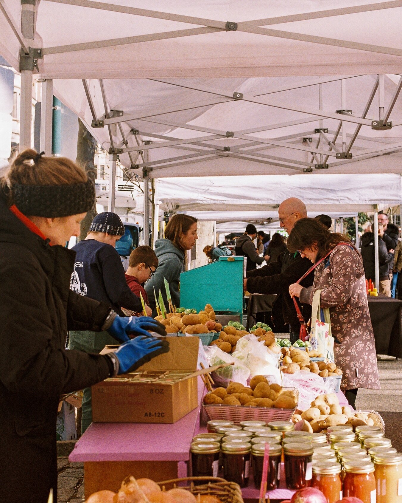 Shake off the week&rsquo;s stress and head down to the Rittenhouse Farmers Market Saturday! 

We have 32 producers coming to Rittenhouse Square bringing you foods and goods that will rock your socks off!

Our spring hours officially start this week, 