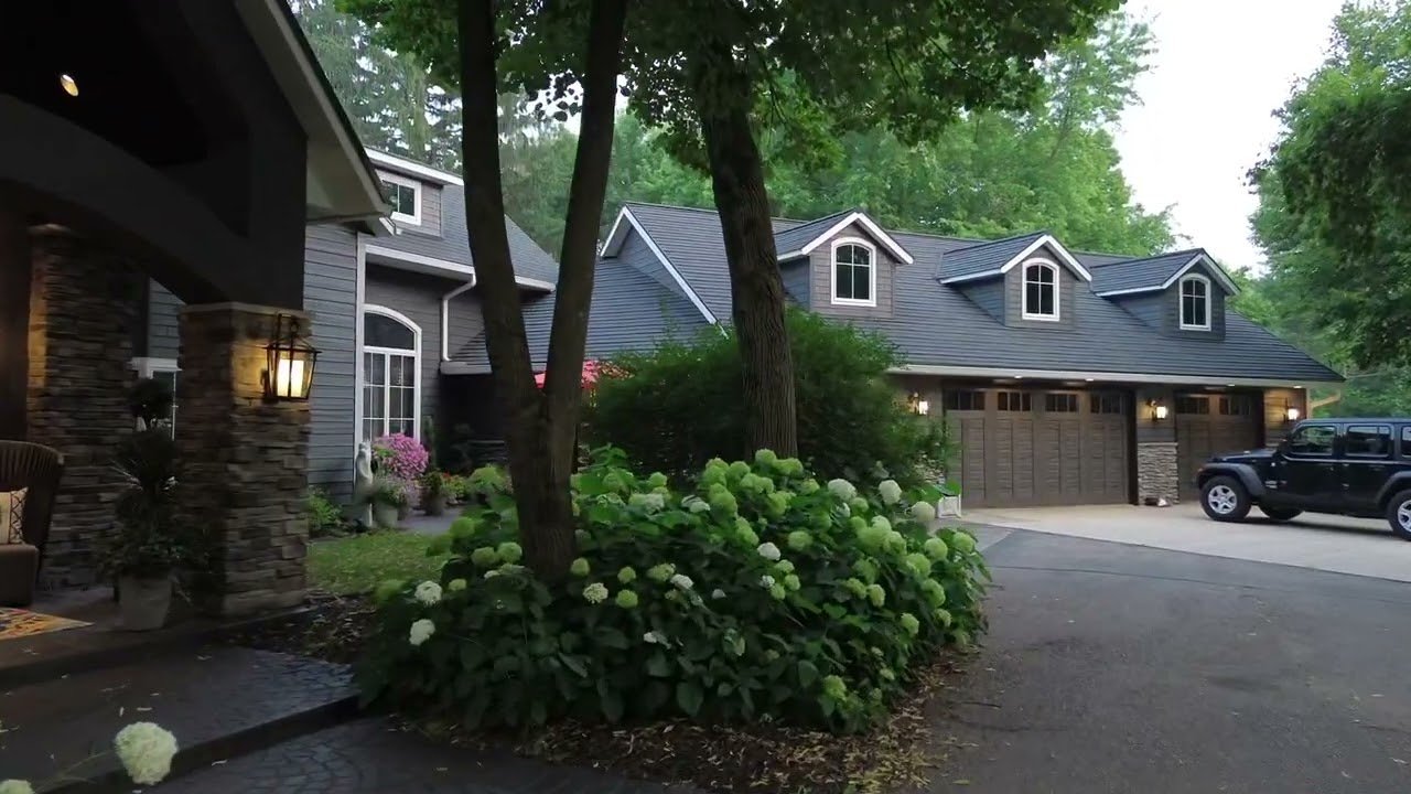 maxresdefault (9).jpg