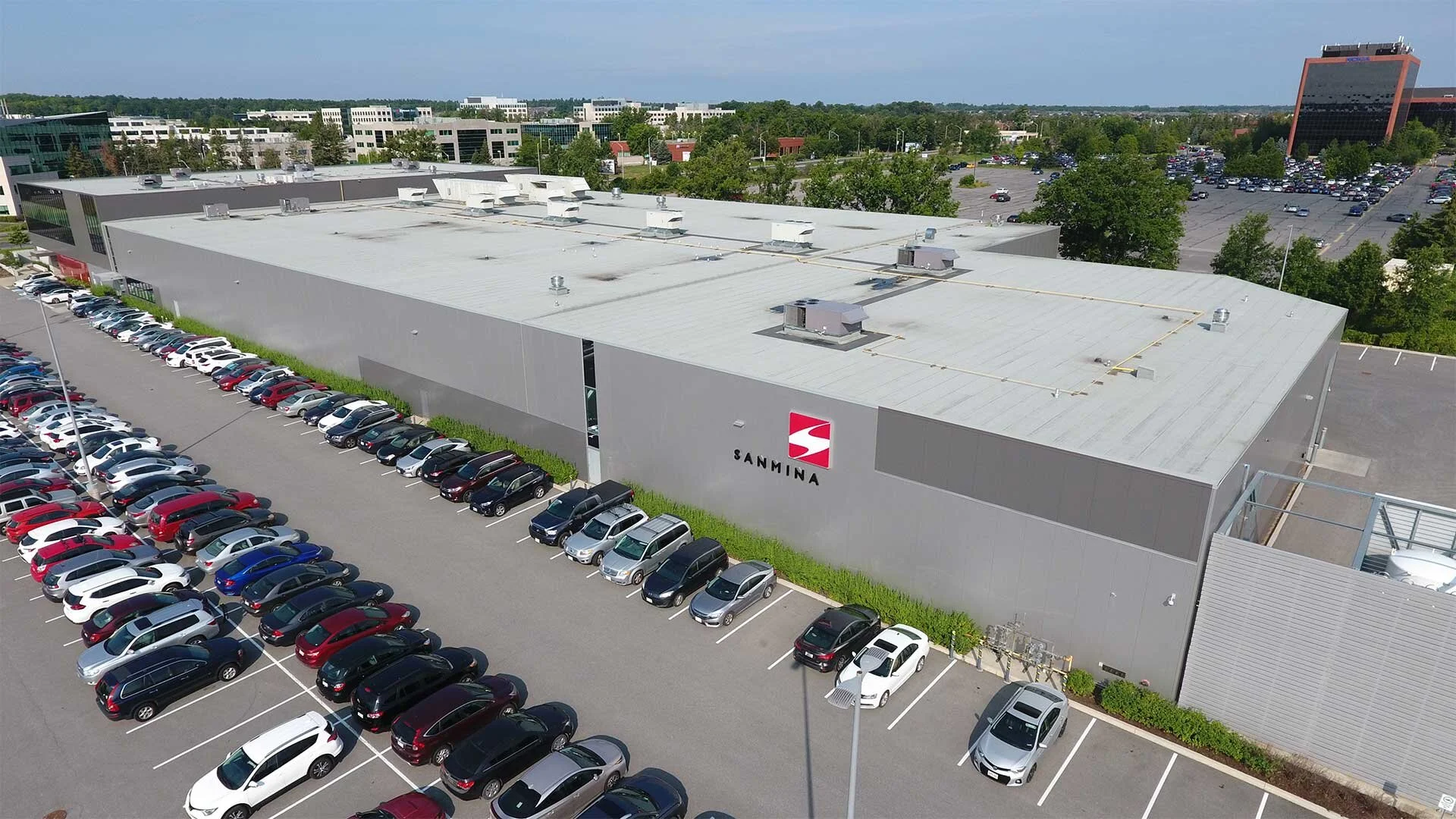 Commercial Roofing Project Name: Sanmina — Builder: Broccolini Construction — Roof Size: 90, 000 SQ.FT — Roof Type: 2 PLY Modified Bituminous Membrane (A.K.A MBM or ModBit) — Product Manufacturer: Roofing: IKO — Supplier: Roofing: Fransyl — Year Comp