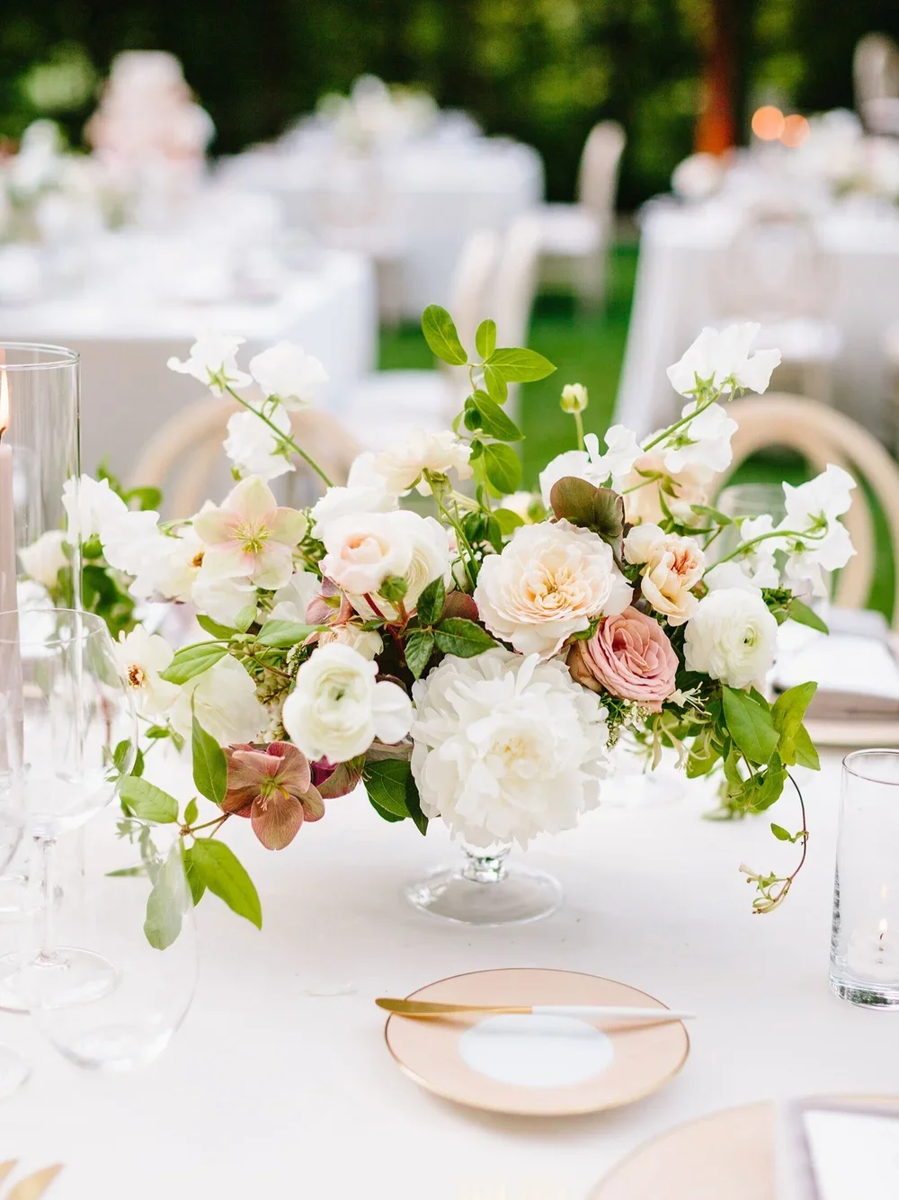 spring-wedding-flowers-meadowood.webp