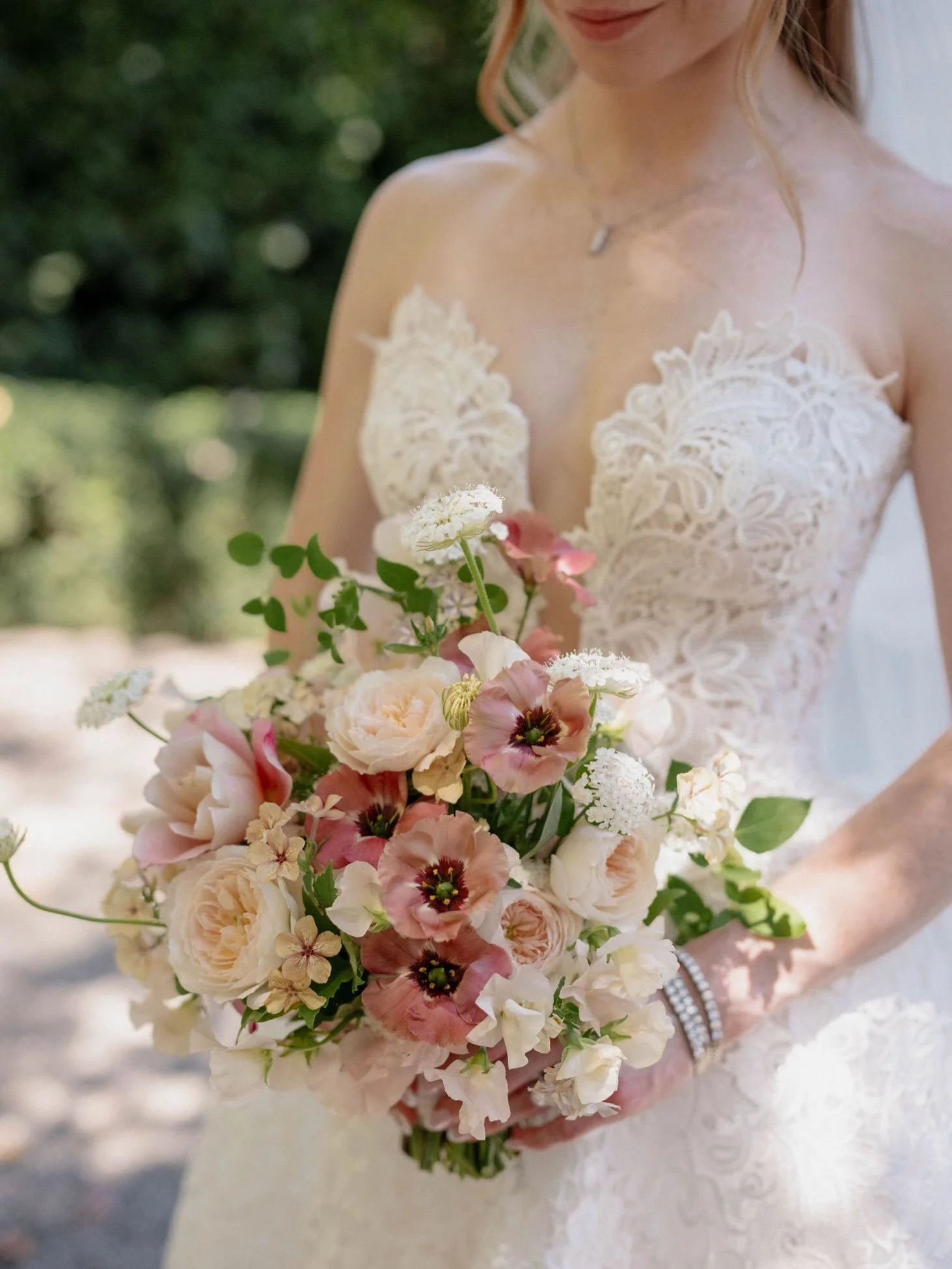 A few gorgeous sneak peeks from T + R&rsquo;s beautiful day at Beaulieu last month with @emilycoyneevents Planning + Design: @emilycoyneevents
Photo + Video - @brocoffphotography
Audiovisual - @sound_on_stage
Bakery - @euphoria.by.zara
Beauty - @ritu