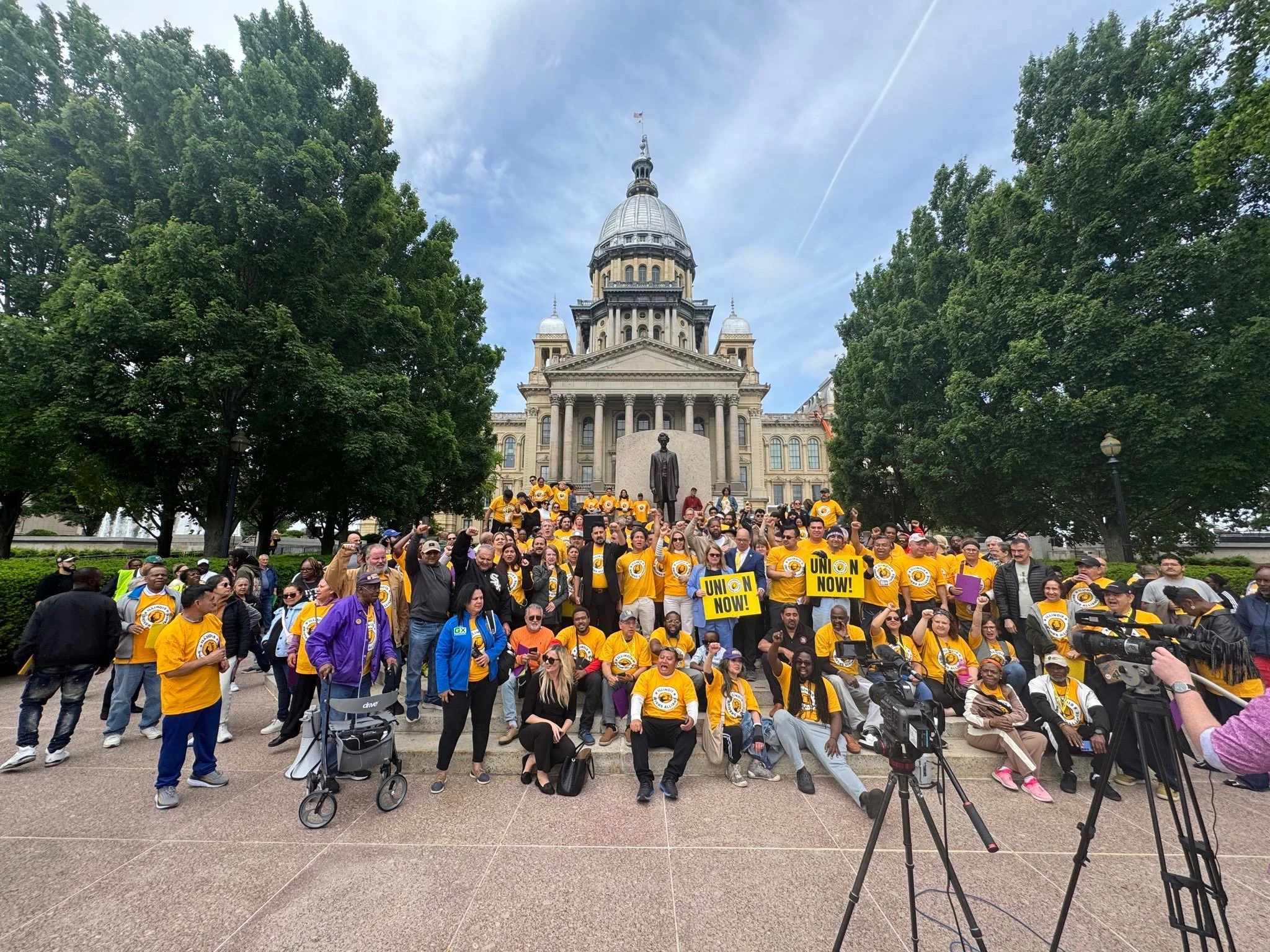 In final hours of 2026 Illinois Legislative Session…History Made as More Than 100,000 Rideshare Drivers Win Union Rights in Illinois, Rideshare Drivers’ Union Bill Heads to Governor Pritzker’s Desk