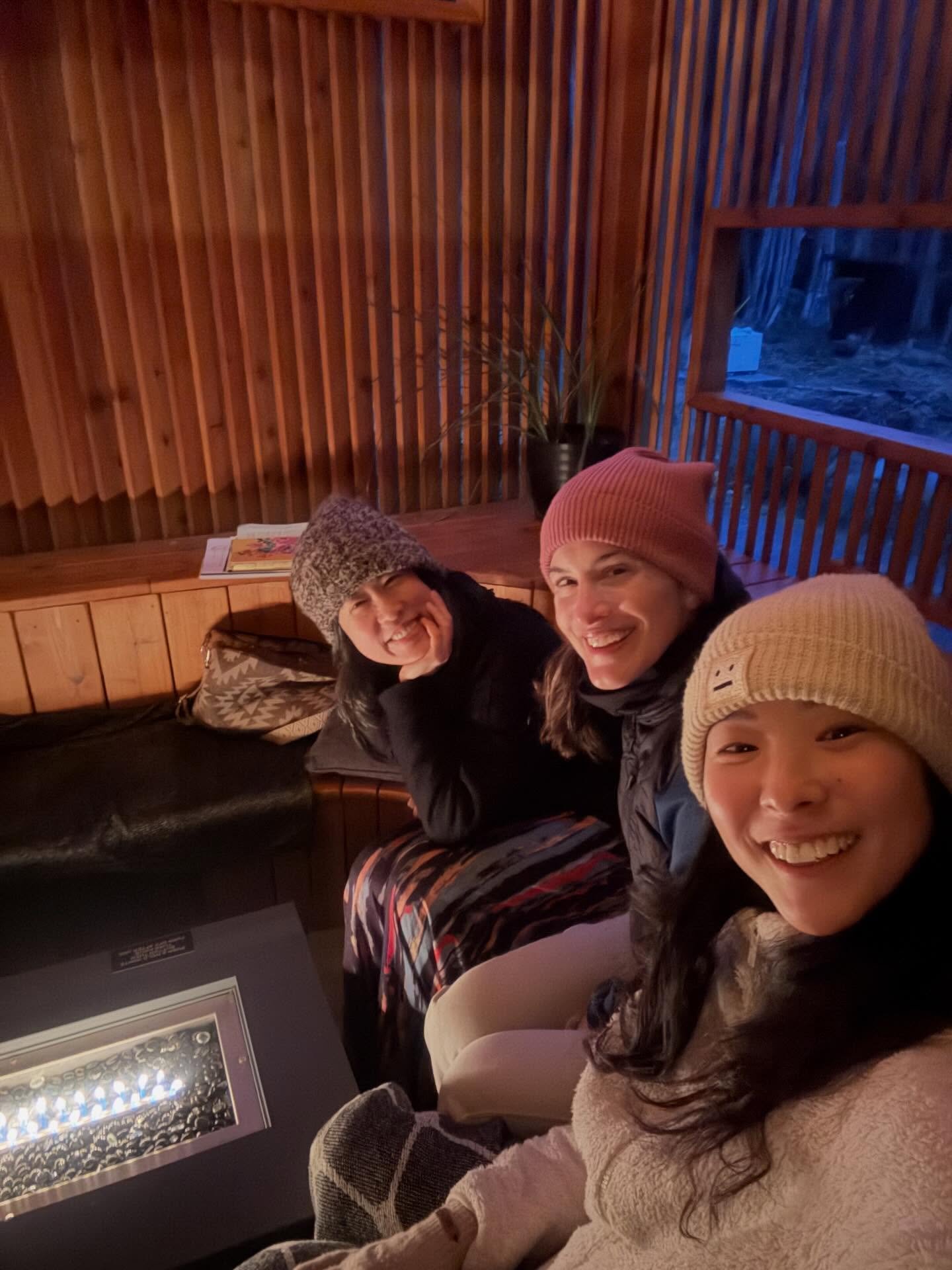 Bowen Island you are so special. Breath, what can I say? 

Thank you @nectaryoga I am in awe, again. Thank you @carolynannebudgie so enthused to be in your light. Thank you @leahadams_innerland for sparking all of this. 

Feeling so inspired to step 