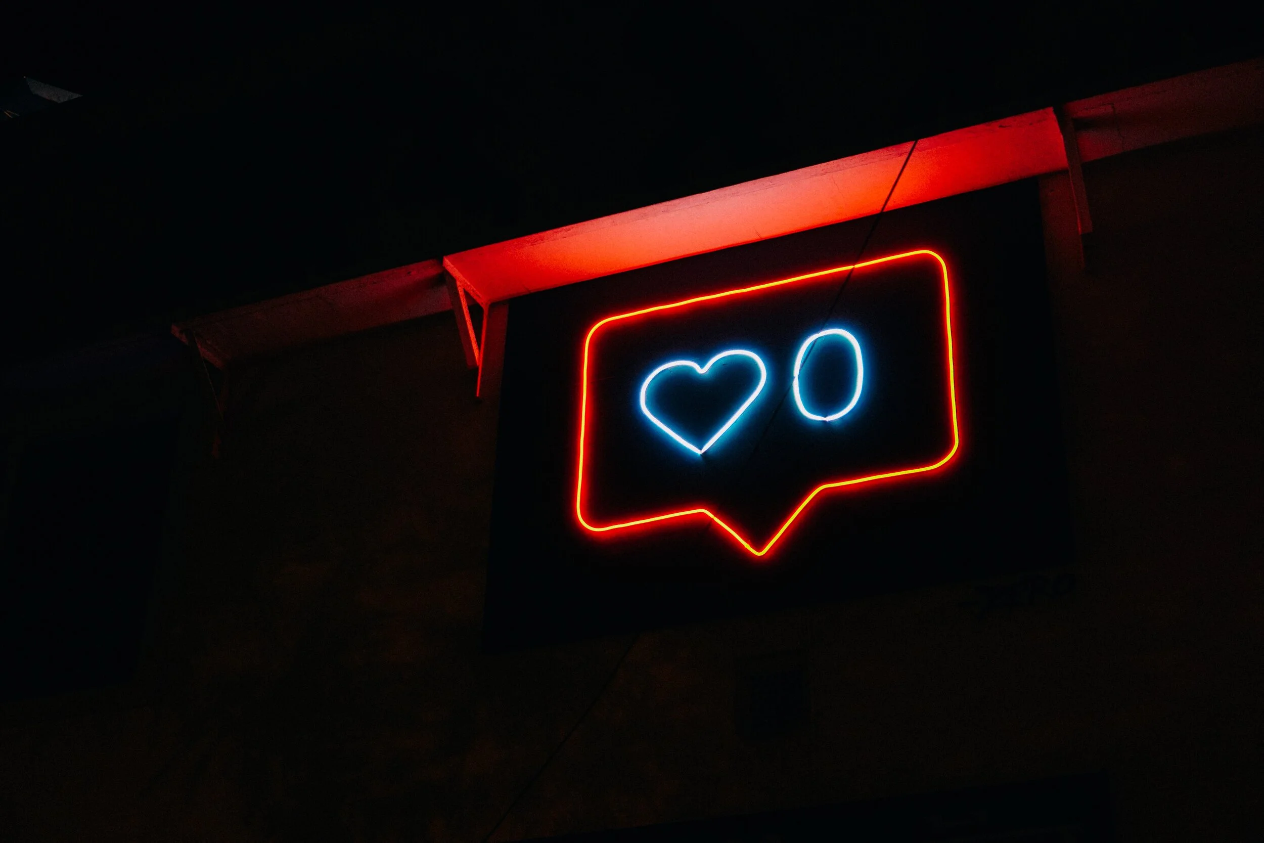 Curate Instagram like an Art Director.