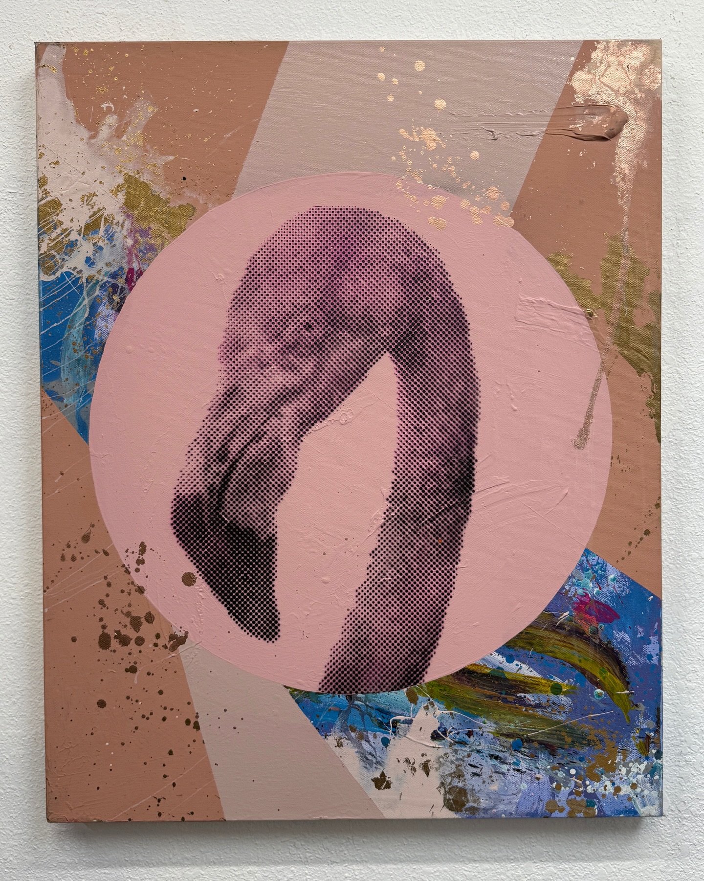 Love me some halftones (and flamingos)🦩

Here is one of my flamingo pieces that sold during @shopapalooza_festival last November. Dimensions are 30in x 24in x 1.5in on gallery wrapped canvas 🟠

I&rsquo;ll be down on @watersttampa tomorrow for the n