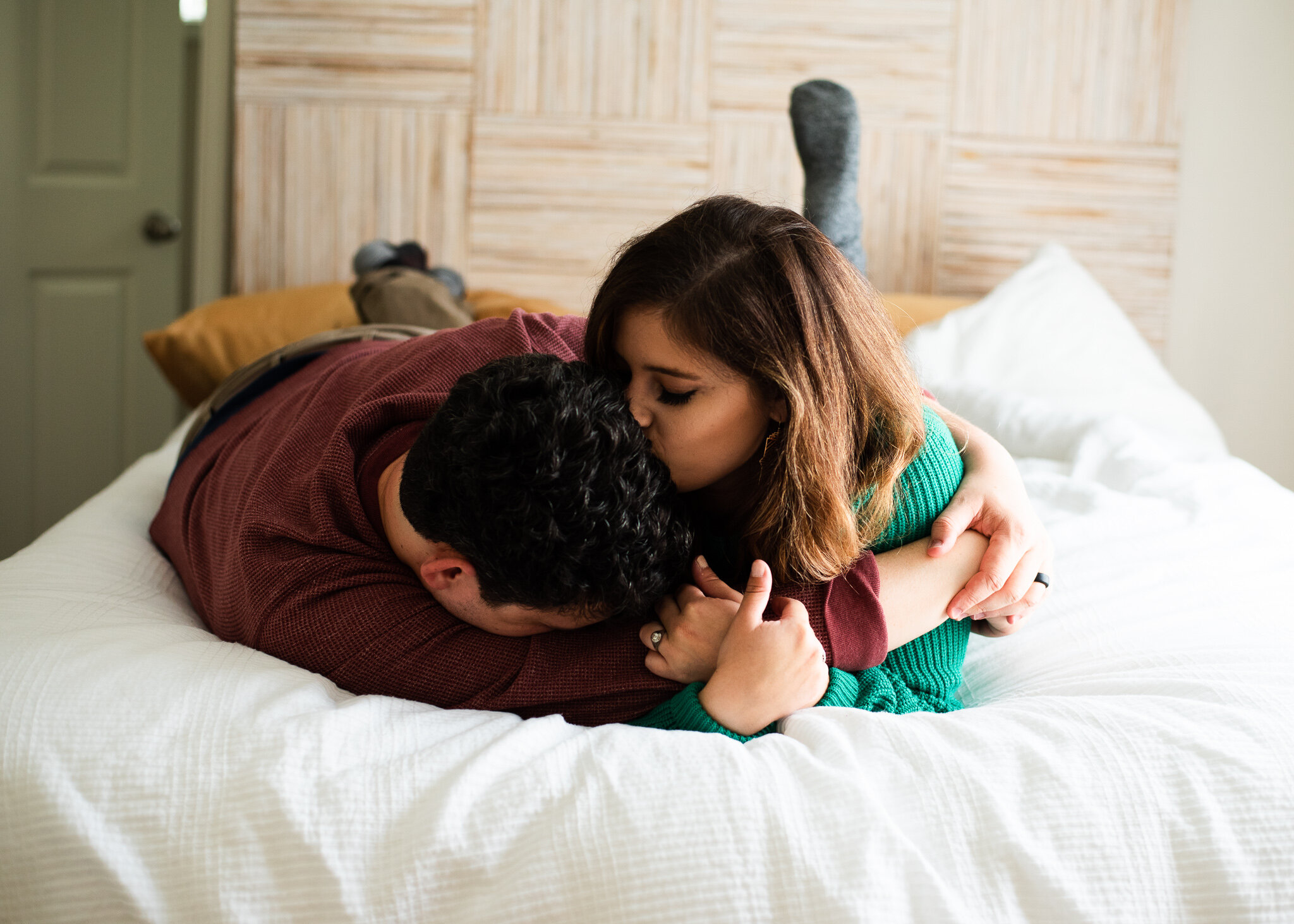 bedroom-lifestyle-couple-session.jpg