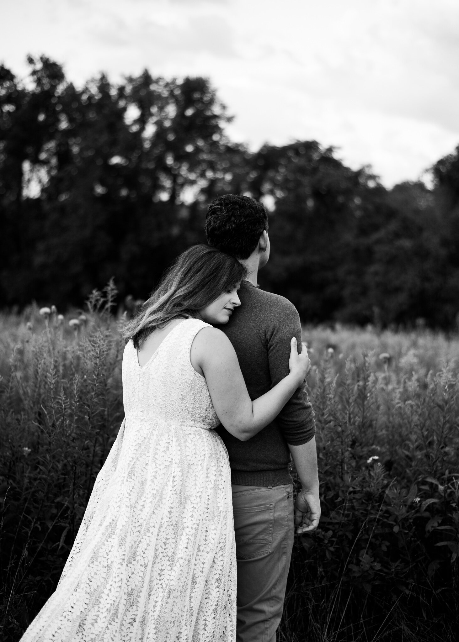 black-and-white-couples-session.jpg
