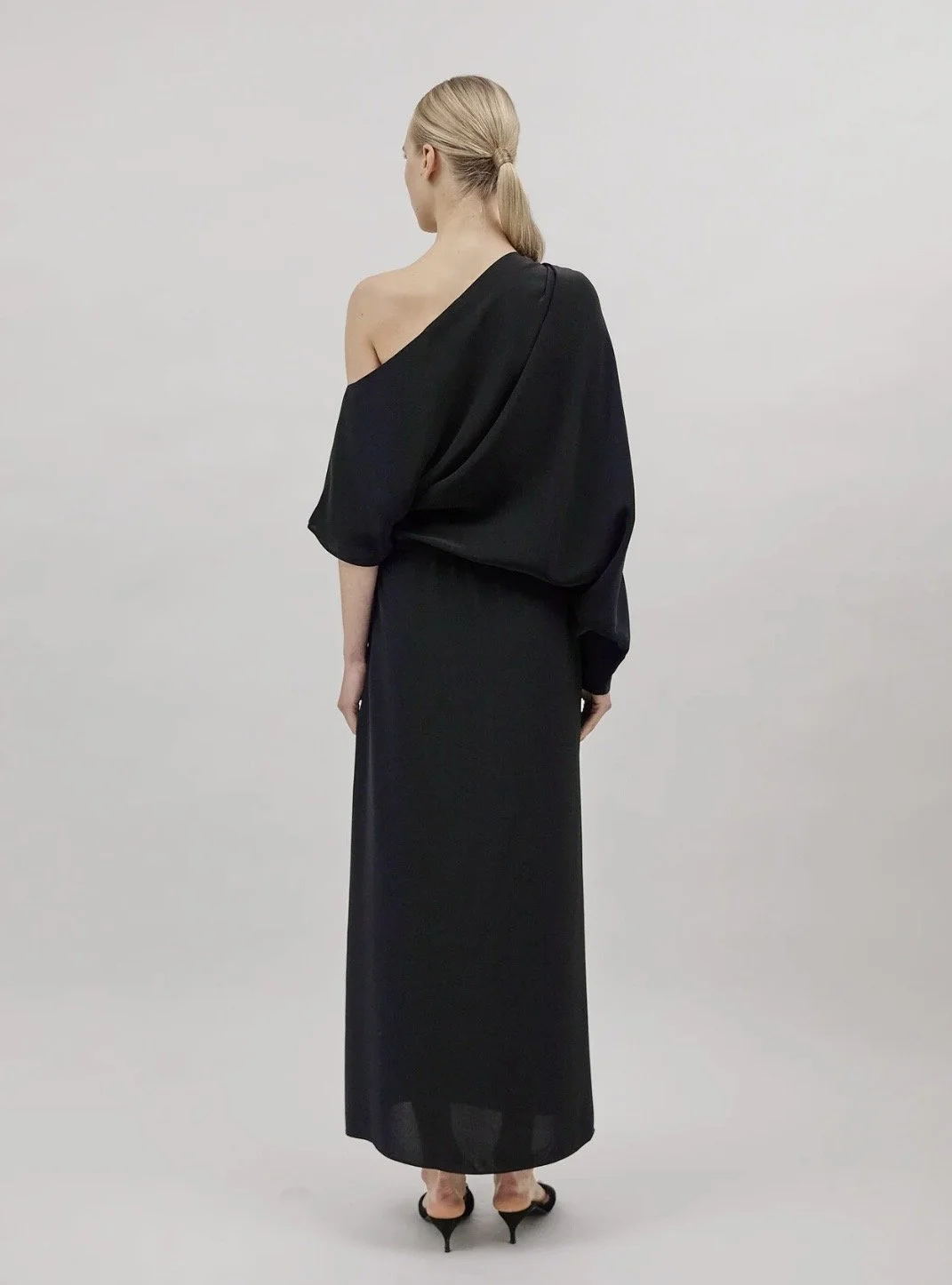 Katri Niskanen, Sorrow maxi dress, koko S