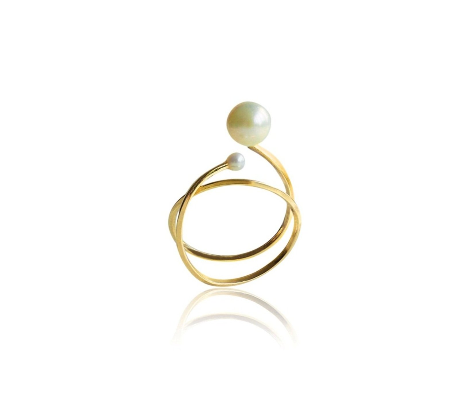 Maria Psarianou, The Sense of Beauty, gold ring, jewellery, handcrafted jewellery, designer jewellery, jewelry, pearl ring, jewellery gallery, Jewellery shop Rotterdam