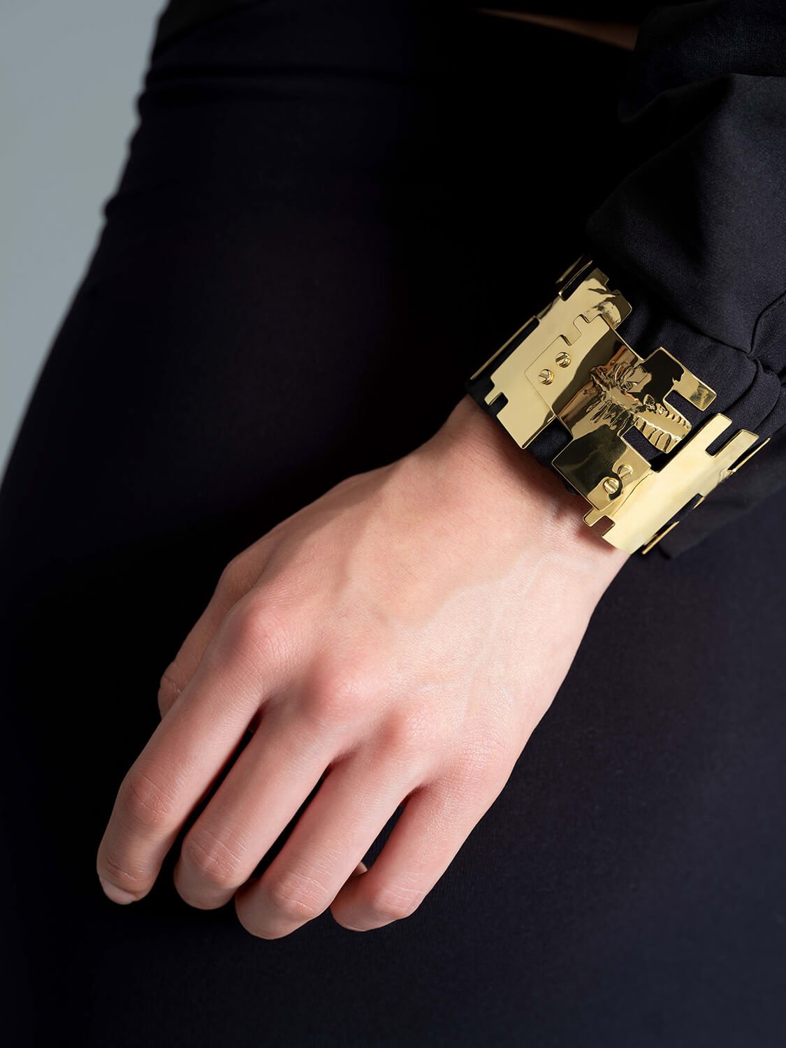 Starr_Bolt_Bracelet_Body_24KRTGP_WEB.jpg
