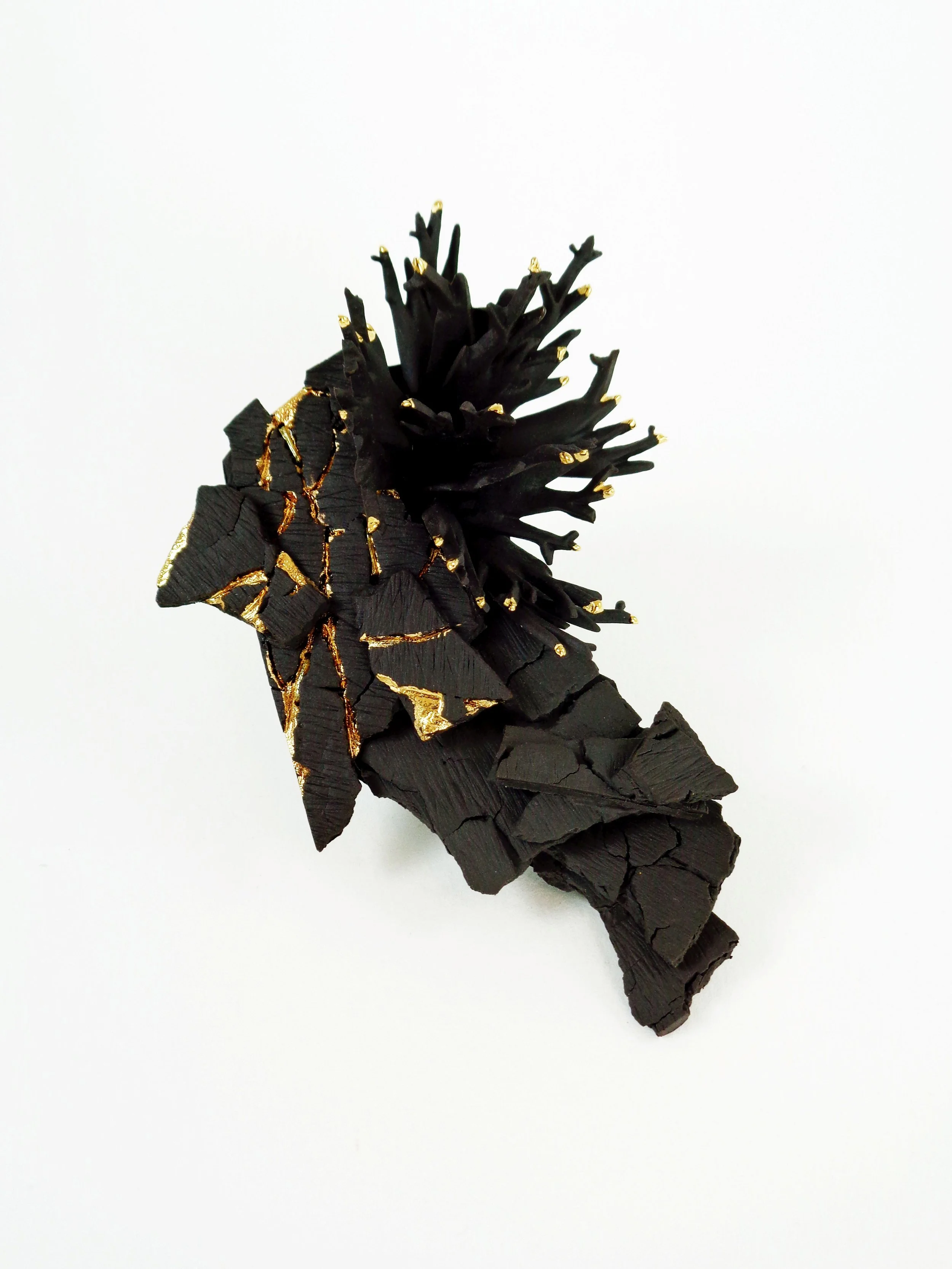 Raluca Buzura, The Sense of Beauty, brooch, jewellery, handcrafted jewellery, designer jewellery, jewelry, porcelain jewellery ,jewellery shop Paris, Jewellery shop Paris
