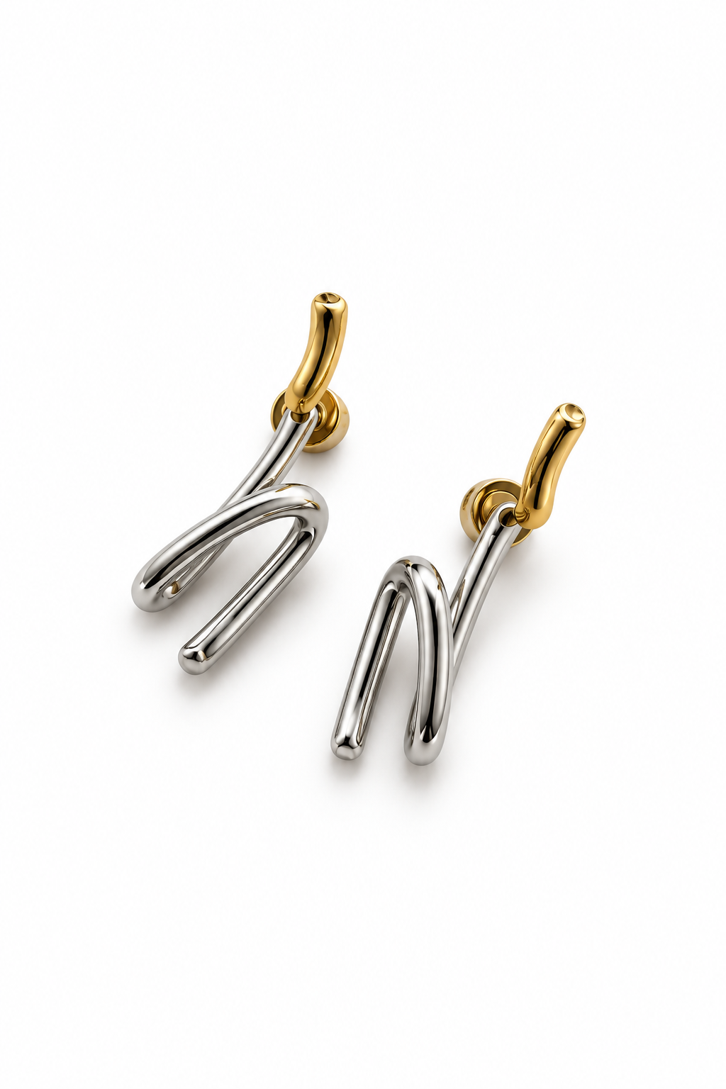 Ivon Wong,  Ivonovi, The Sense of Beauty, earings, jewellery, designer jewellery, airpod earrings, jewelry, silver earrings, jewellery gallery Paris, Jewellery shop Paris