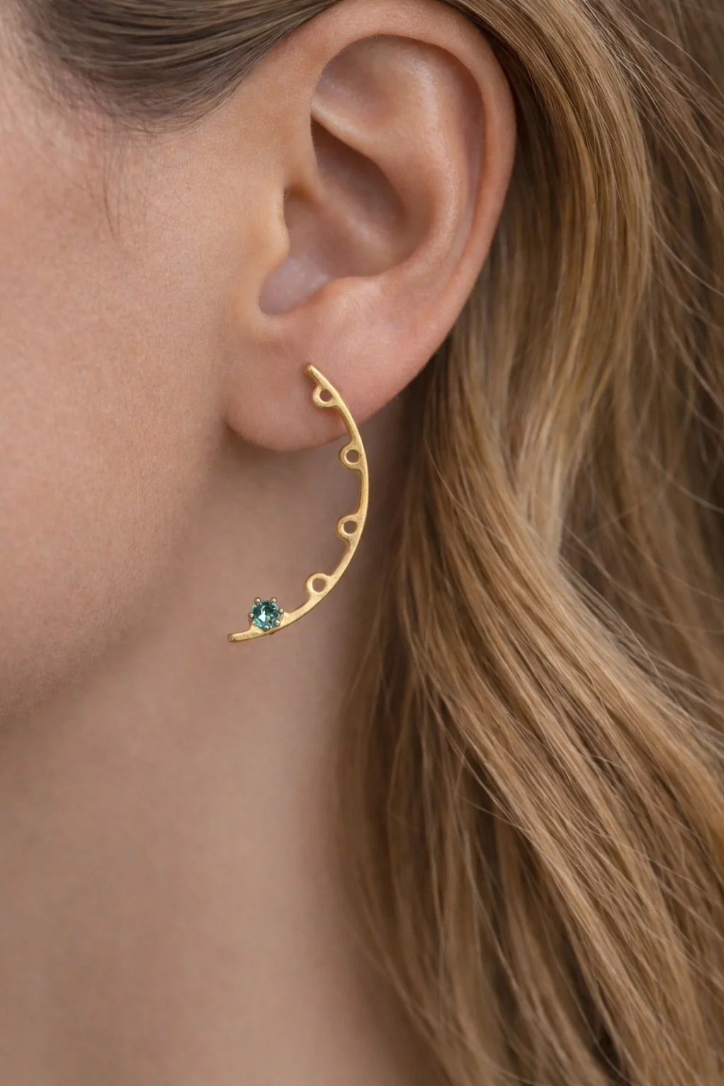 Korinna Out Earrings Gold