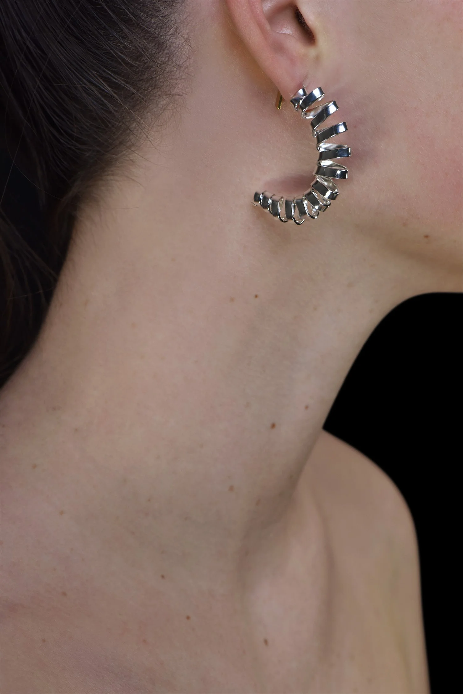 Tweek-Eek, Roos and Geertje Eek, The Sense of Beauty, earrings, silver earrings,jewellery, handcrafted jewellery, designer jewellery, jewelry, jewellery gallery  Paris, Jewellery shop Paris