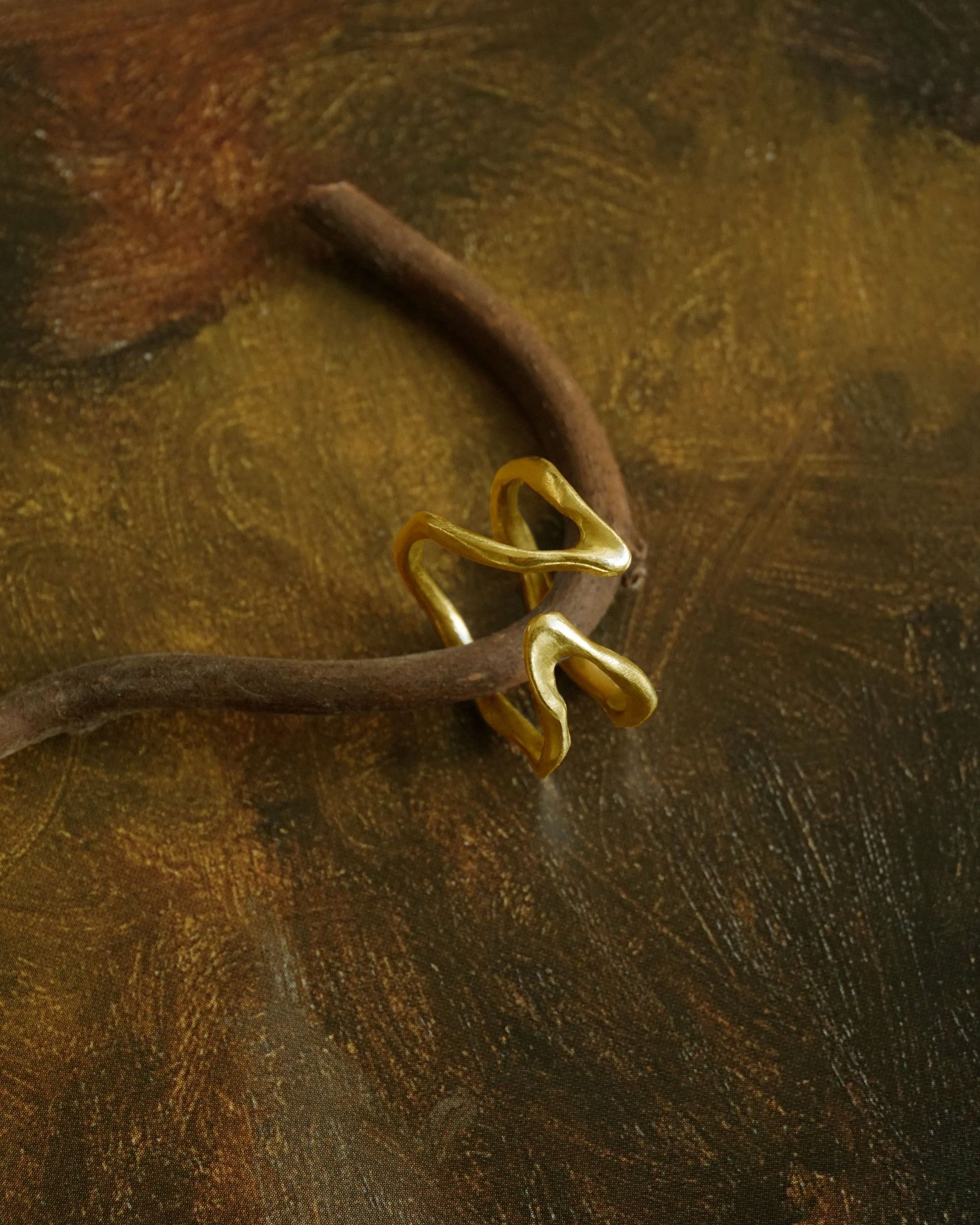 Anna Rosa Moschouti, The Sense of Beauty, kintsugi rings, jewellery, silver ring, gold ring, designer jewellery, jewelry, jewellery gallery Netherlands, Jewellery store Rotterdam
