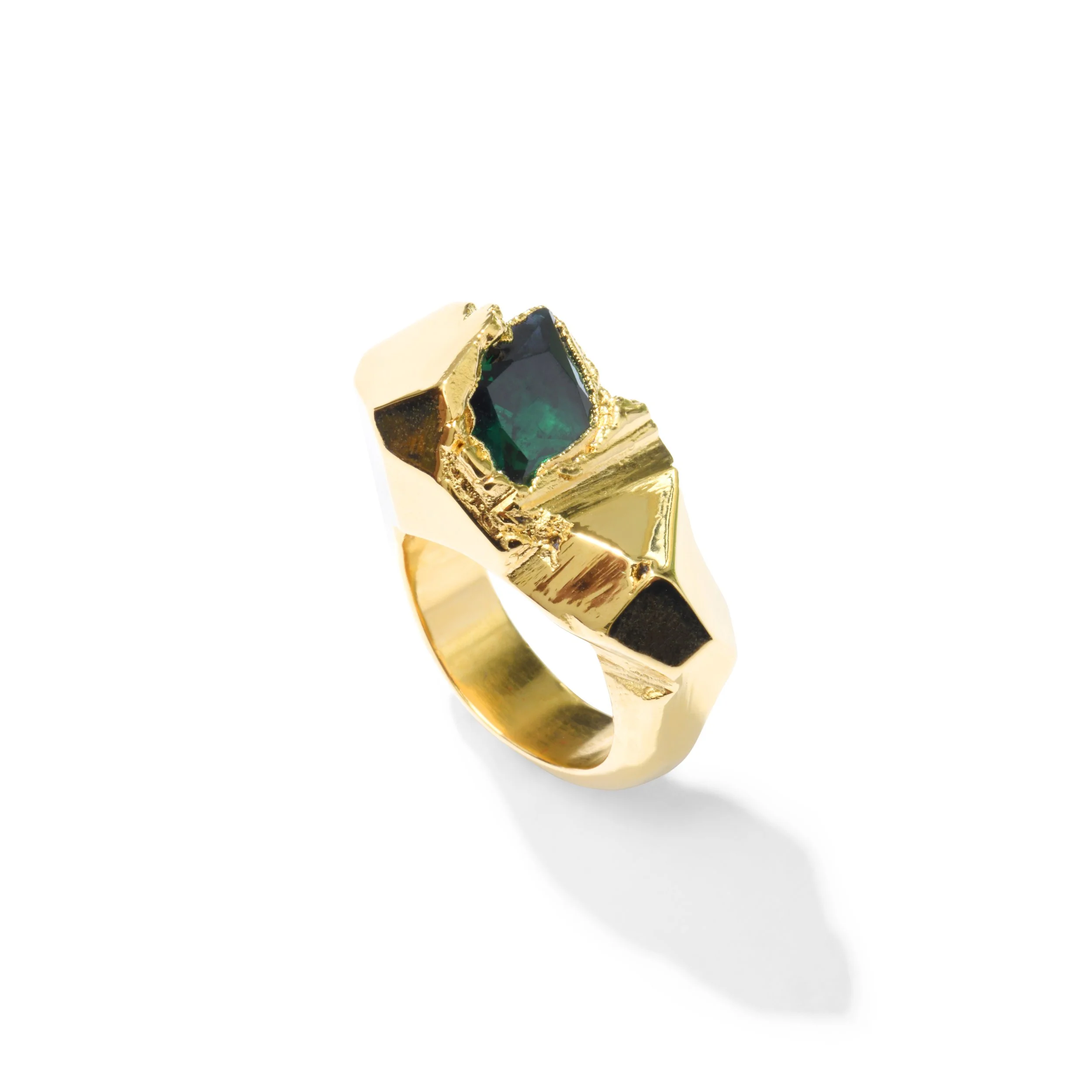 Marion Fillancq, The Sense of Beauty, ring, jewellery, handcrafted jewellery, designer jewellery, jewelry, gold ring, jewellery gallery France, Jewellery shop Paris