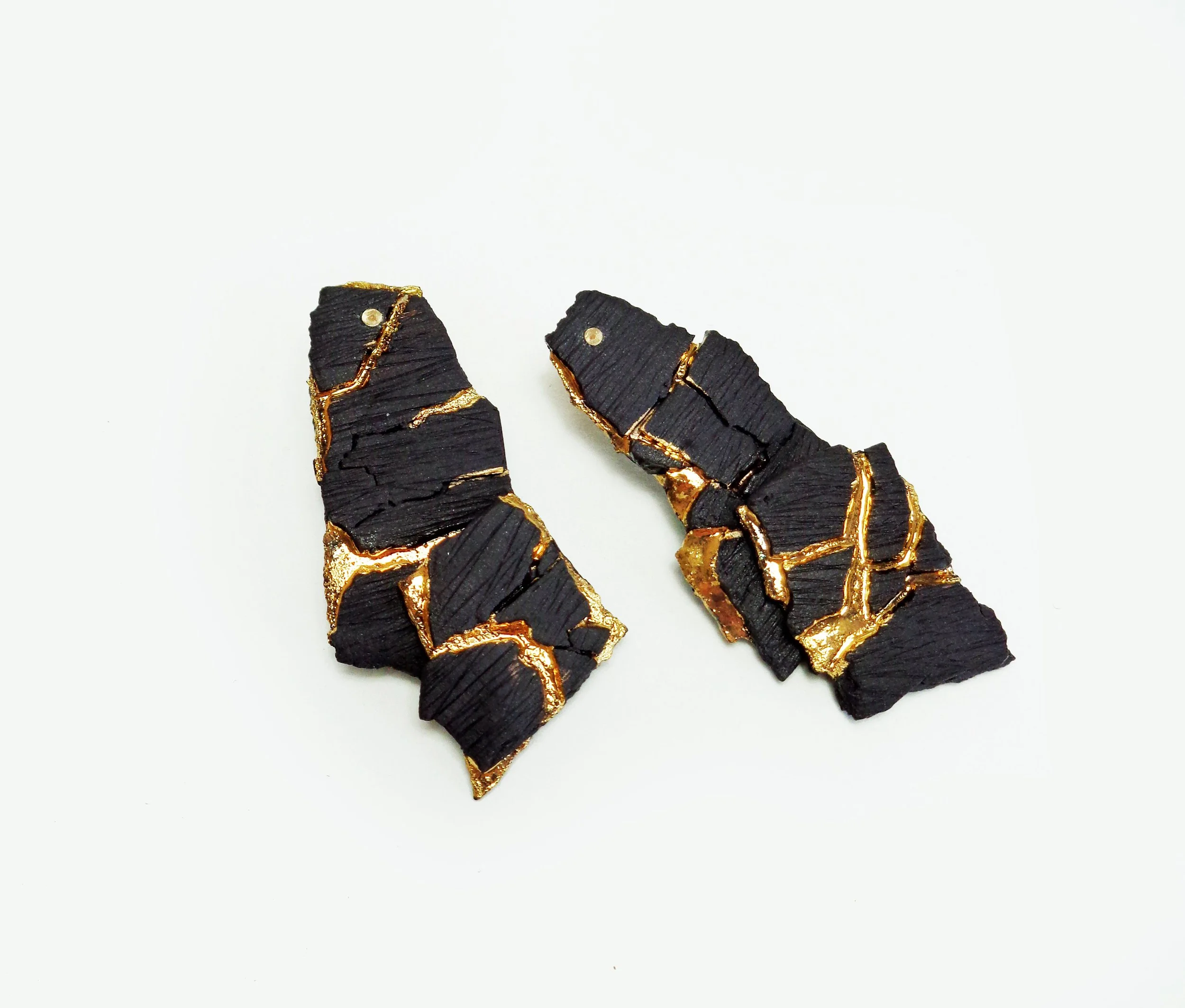 Raluca Buzura, The Sense of Beauty, earrings, jewellery, handcrafted jewellery, designer jewellery, jewelry, porcelain jewellery ,jewellery gallery Paris, Jewellery shop Paris